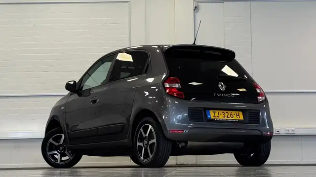 Renault Twingo view 5