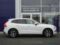 Volvo XC60 D4 Geartronic Momentum Pro Wit - thumbnail 3
