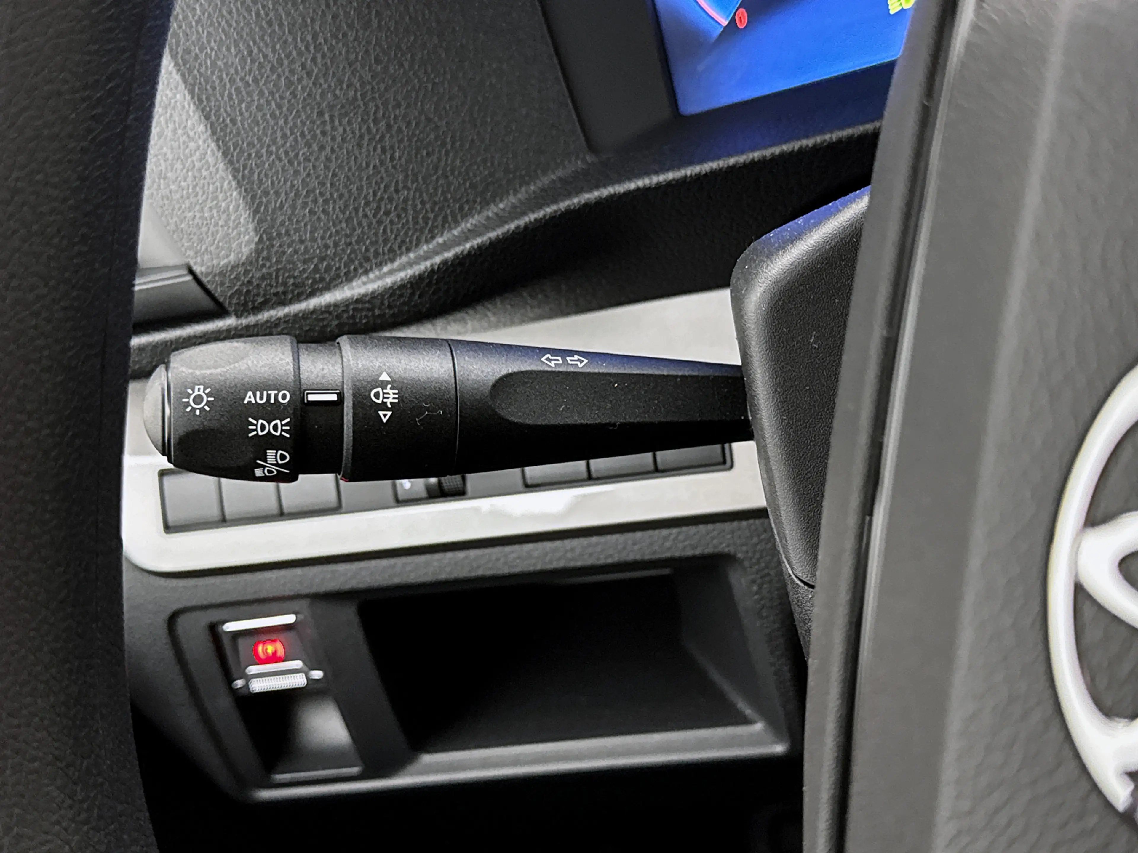 Toyota Proace Electric Worker Comfort Standard Range L2 50 kWh N — photo 9
