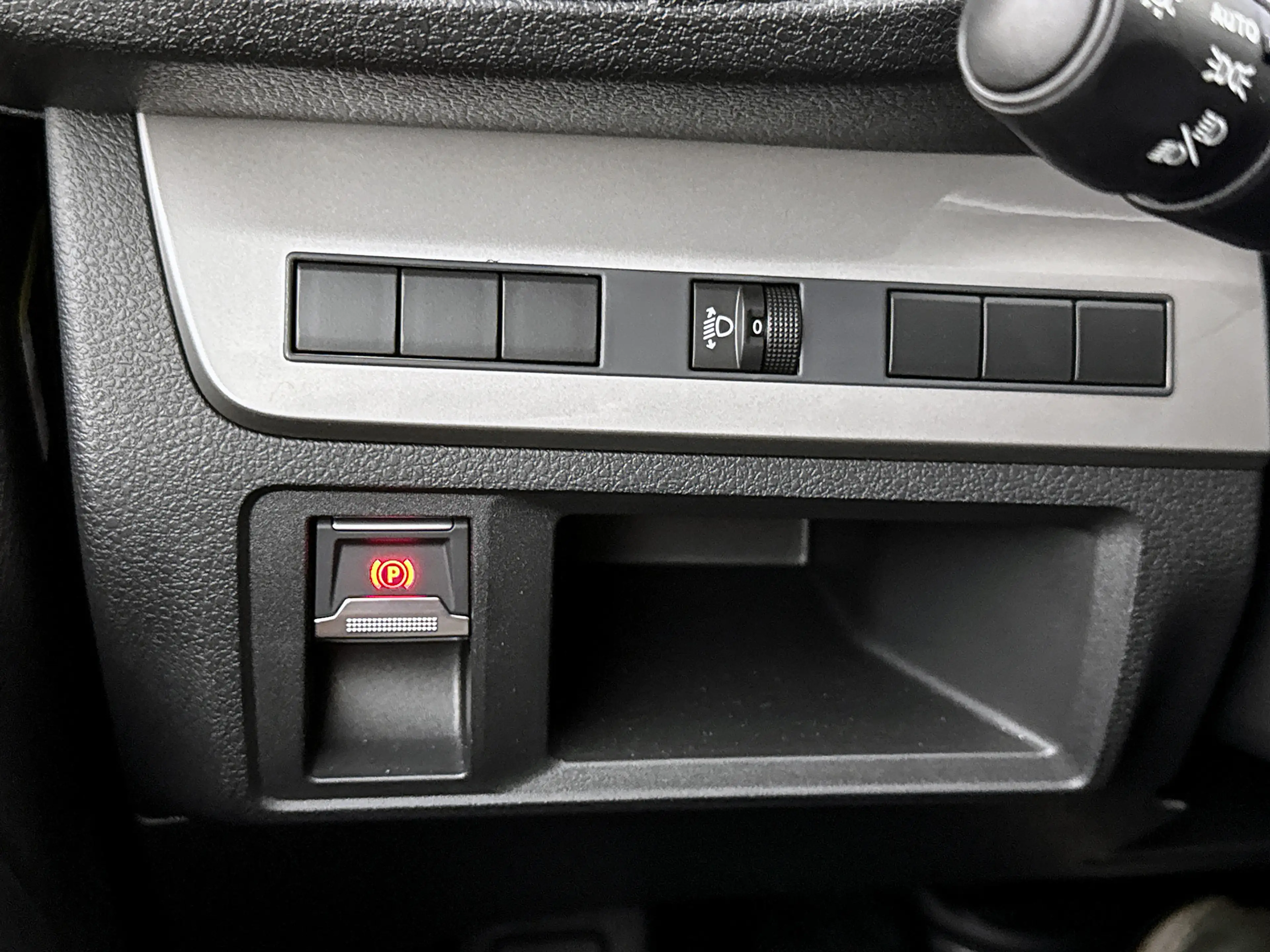 Toyota Proace Electric Worker Comfort Standard Range L2 50 kWh N — photo 21