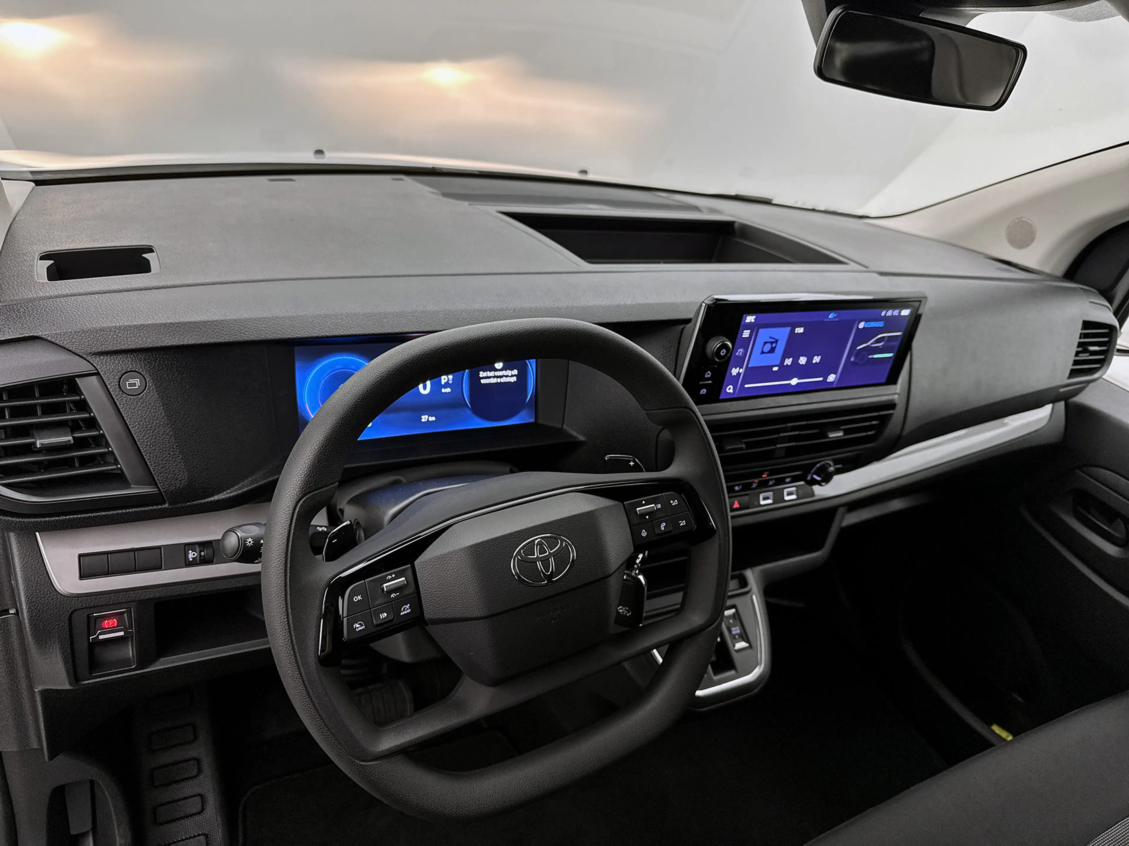 Toyota Proace Electric Worker Comfort Standard Range L2 50 kWh N — photo 5