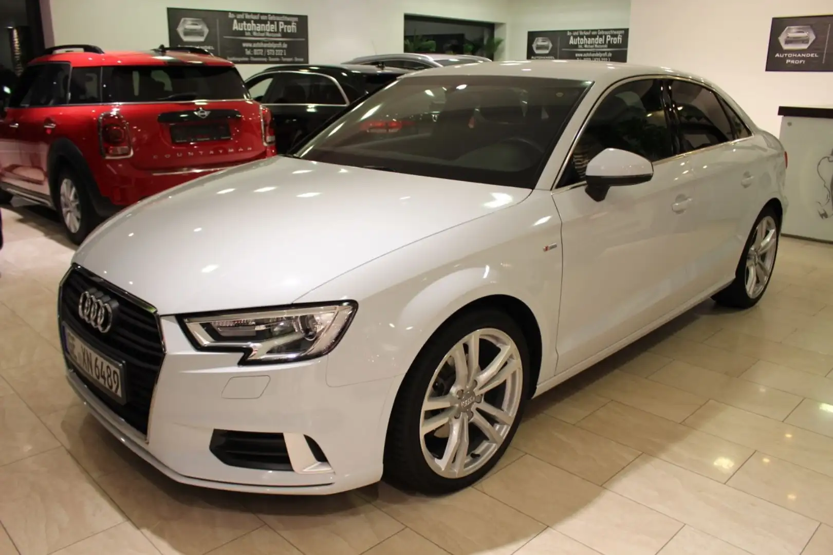 Audi A3 Limousine 30 TFSI S-Line Sport Plus Navi TOP Weiß - 1