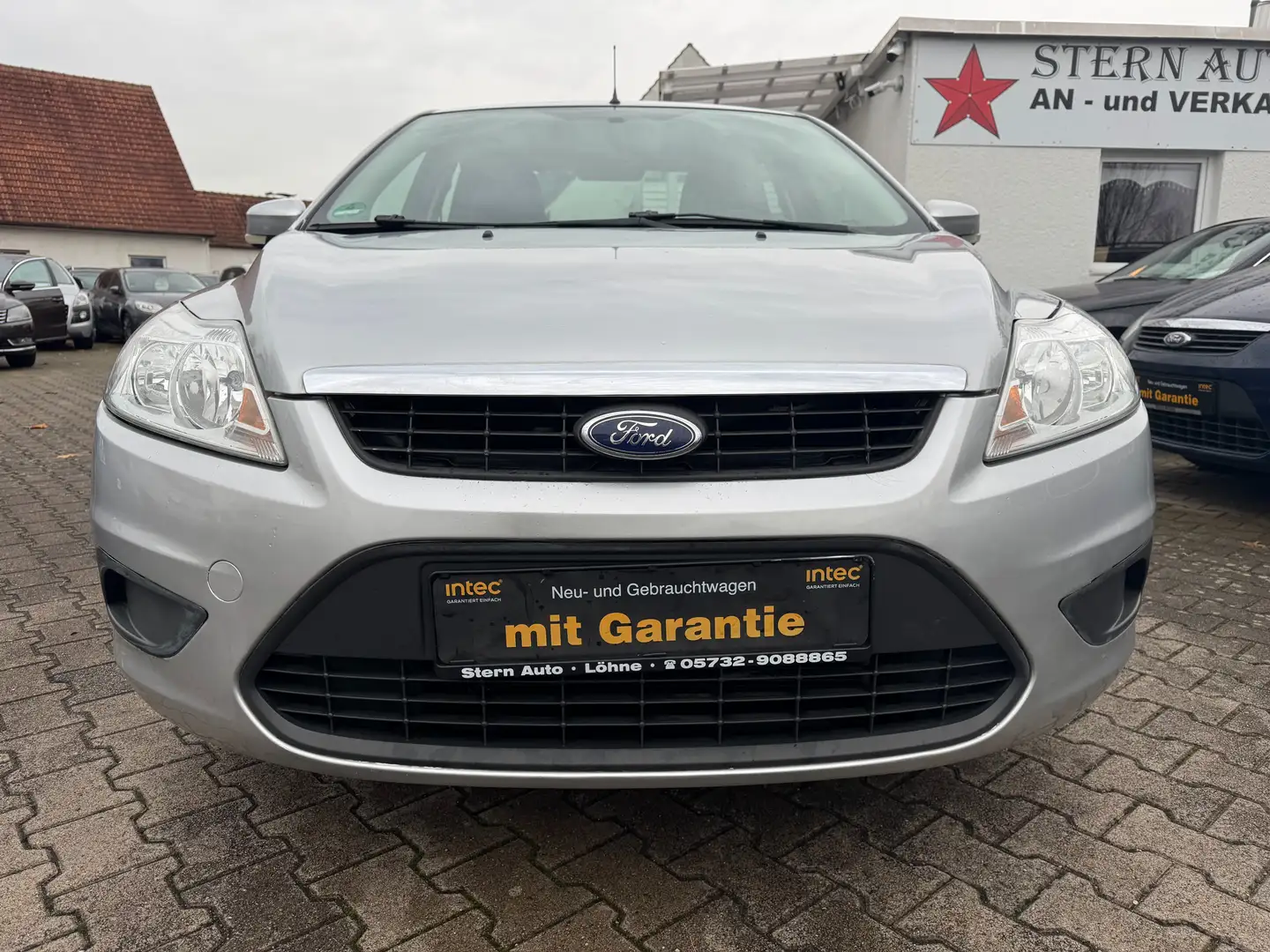 Ford Focus Style*Garantie TÜV Neu*Klima Argent - 2