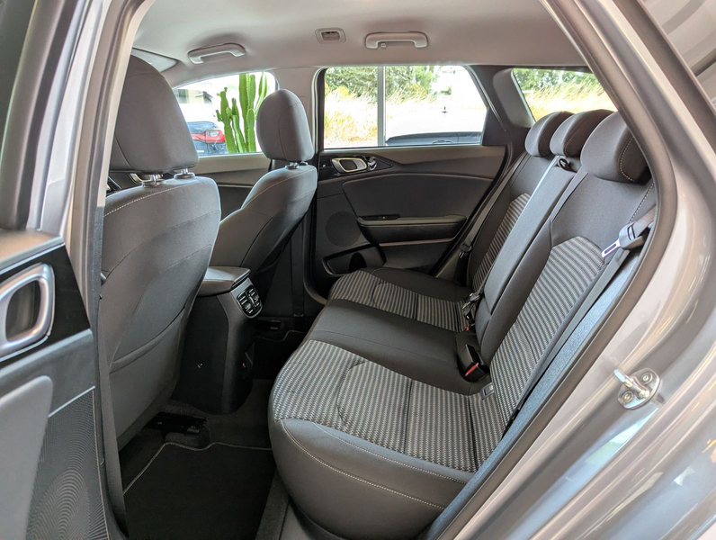 Kia Ceed SW / cee'd SW 1.5 Ultim Style-Pak JBL ACC 7J — photo 14