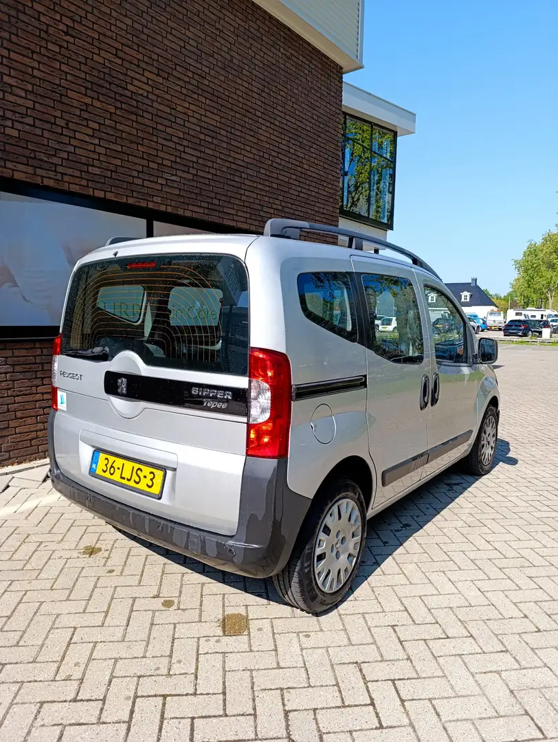 Peugeot Bipper 1.4i Gris - 2