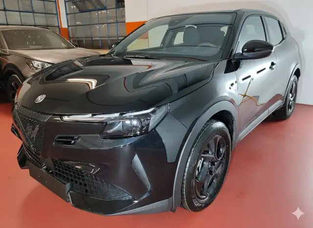 Alfa Romeo Junior 1.2 Hybrid 48V 145cv Edct6