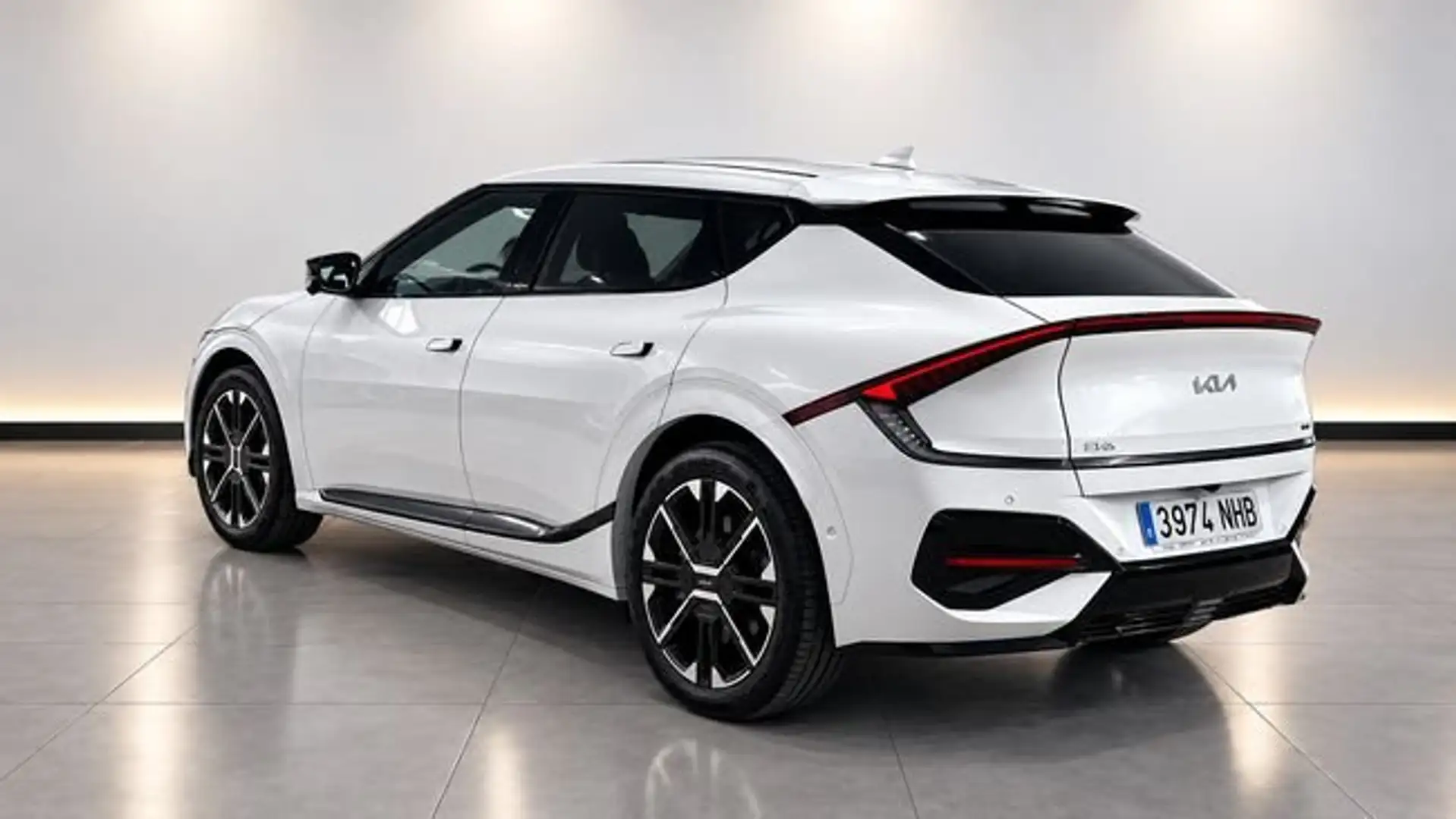 Kia EV6 BEV 84KWH 168KW GT-LINE RWD AUTO 229 5P Blanco - 2