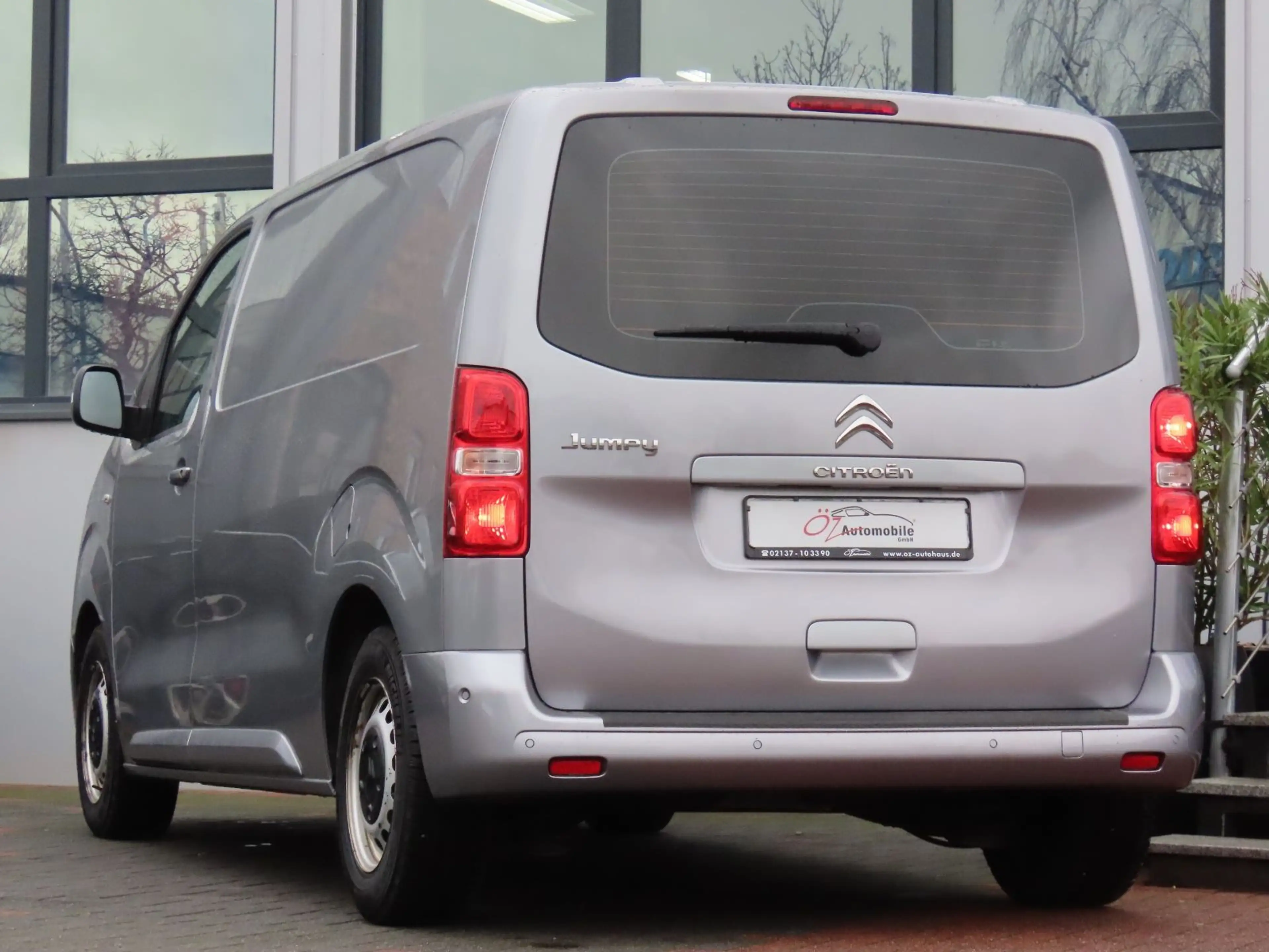 Citroen Jumpy 2.0 Blue HDI Kasten Club M — photo 10