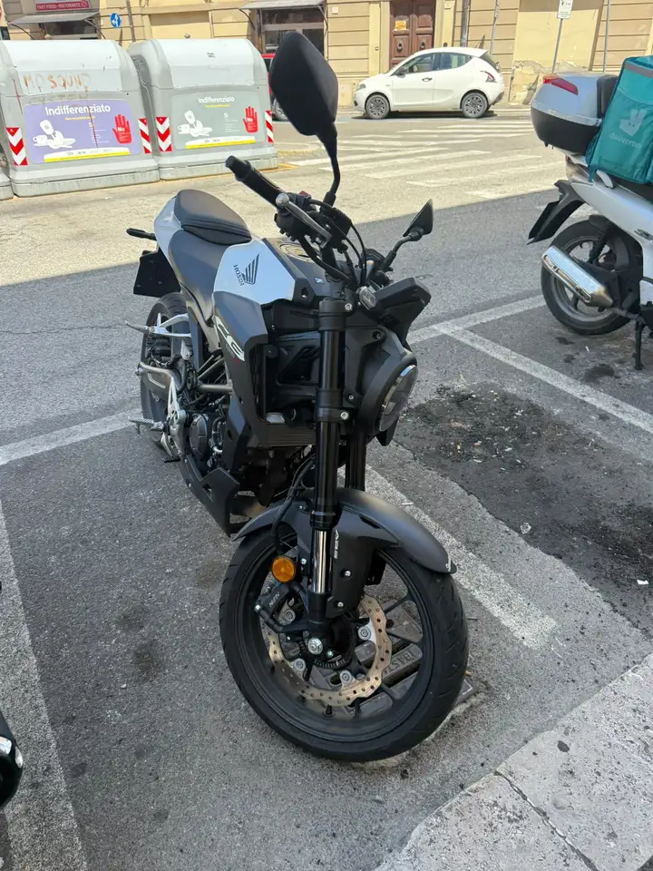 Honda CB 125