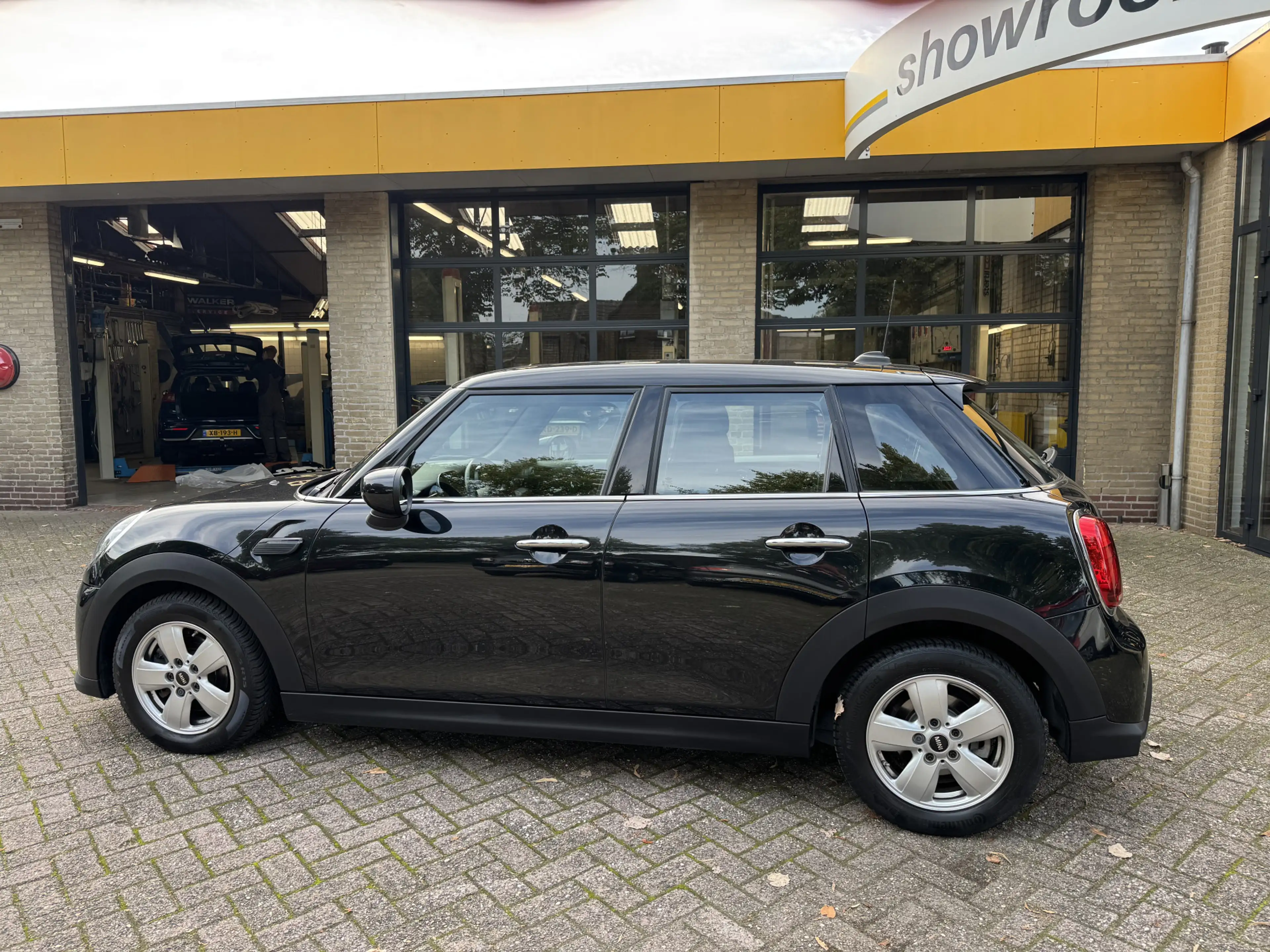 MINI One 5-Deurs 1.5 Climate Control Led Navi Carplay — photo 6