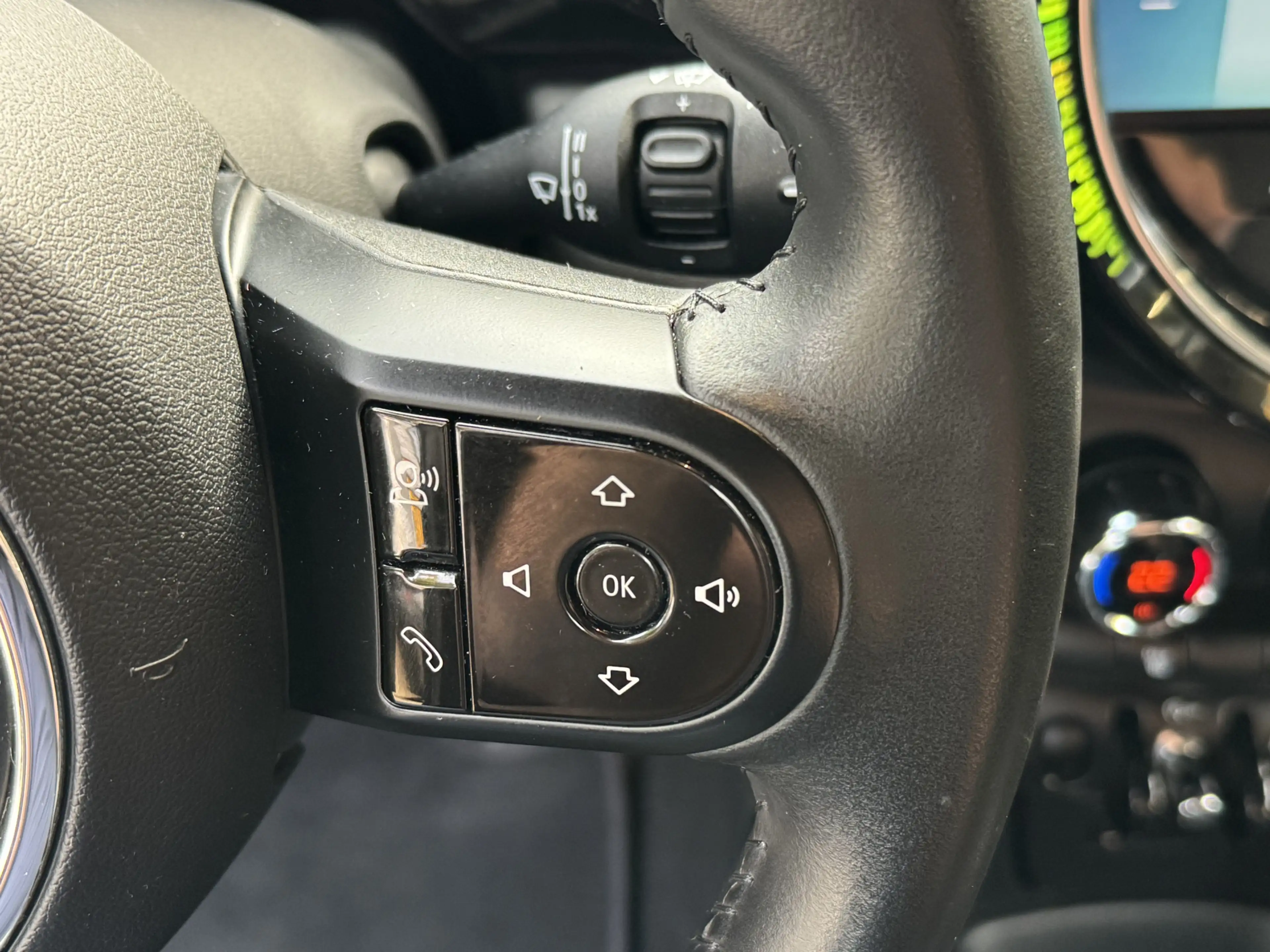 MINI One 5-Deurs 1.5 Climate Control Led Navi Carplay — photo 12