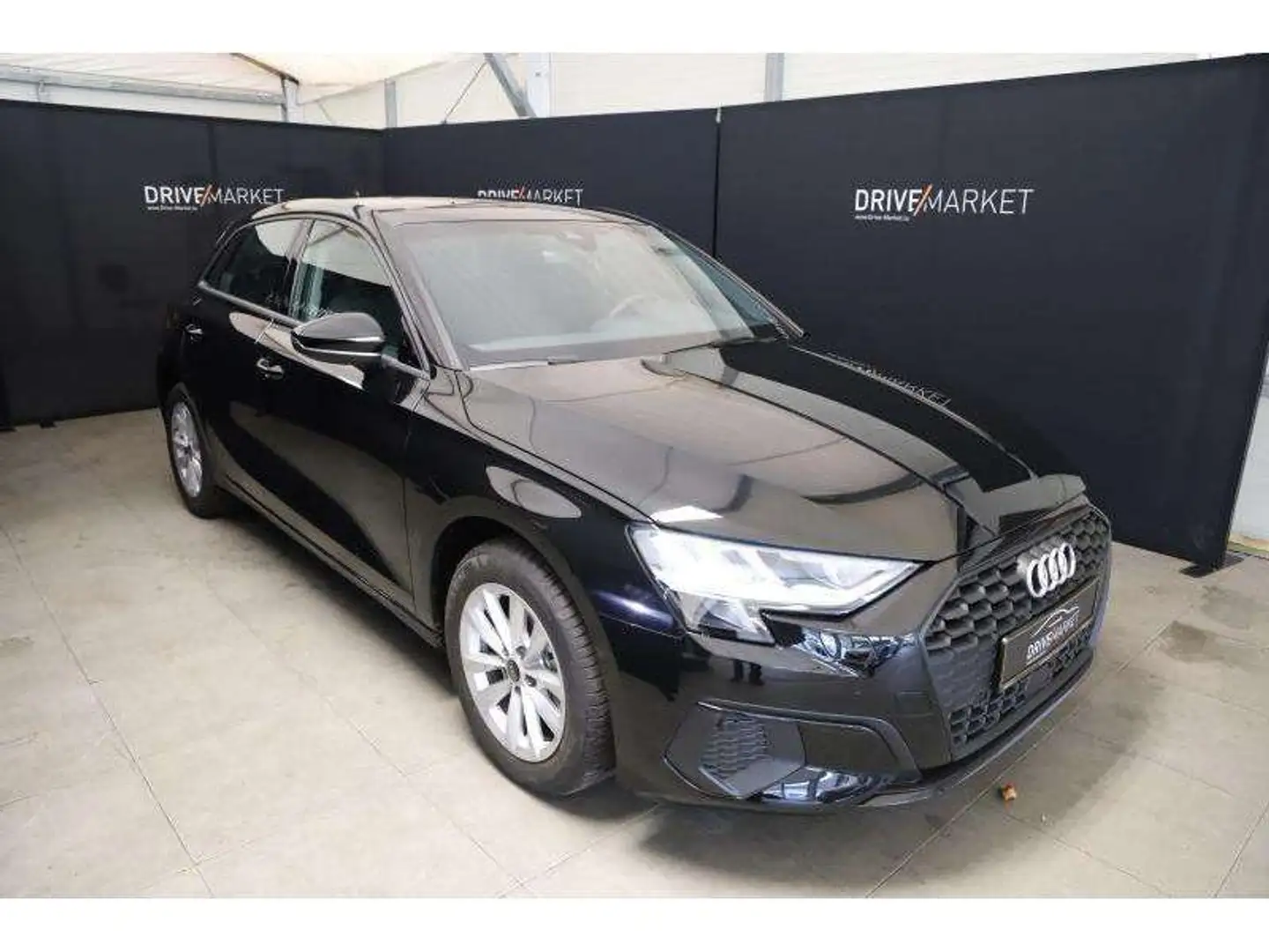 Audi A3 Sportback Noir - 1