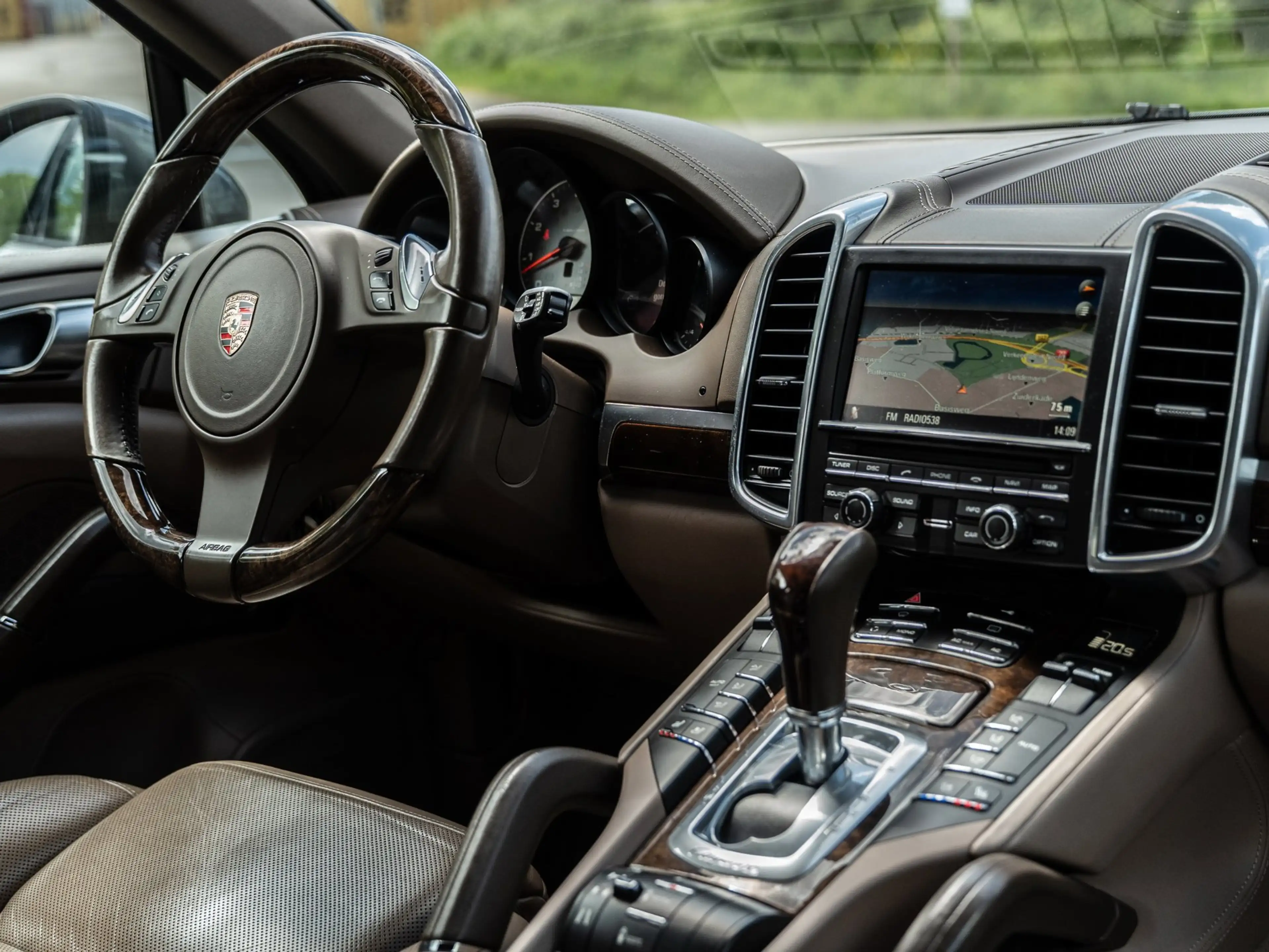 Porsche Cayenne 4.8 S | 400 PK | LUCHTVERING | INCL BTW STOEL VERK — photo 2