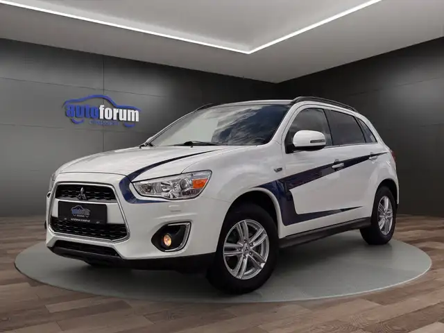 Mitsubishi ASX Instyle 4WD AUT.°PANO°NAVI°KAMERA°LEDER°SHZ
