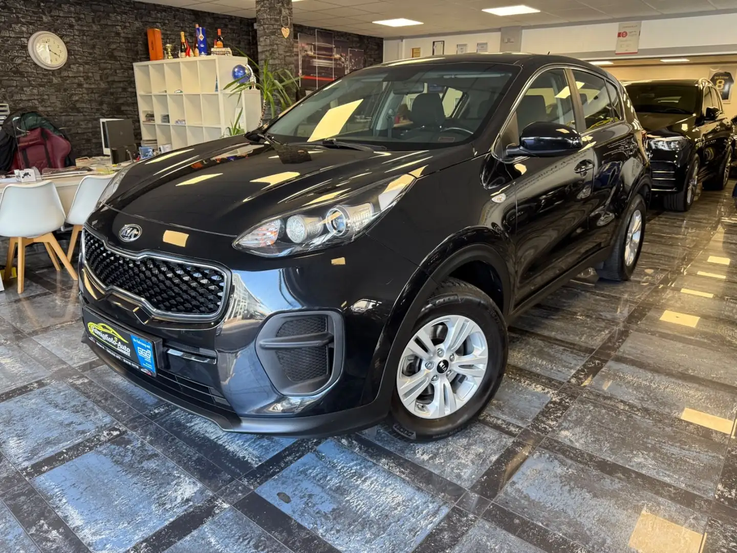 Kia Sportage Edition 7 2WD*Klimaanlage*1.Vorhalter* Noir - 2