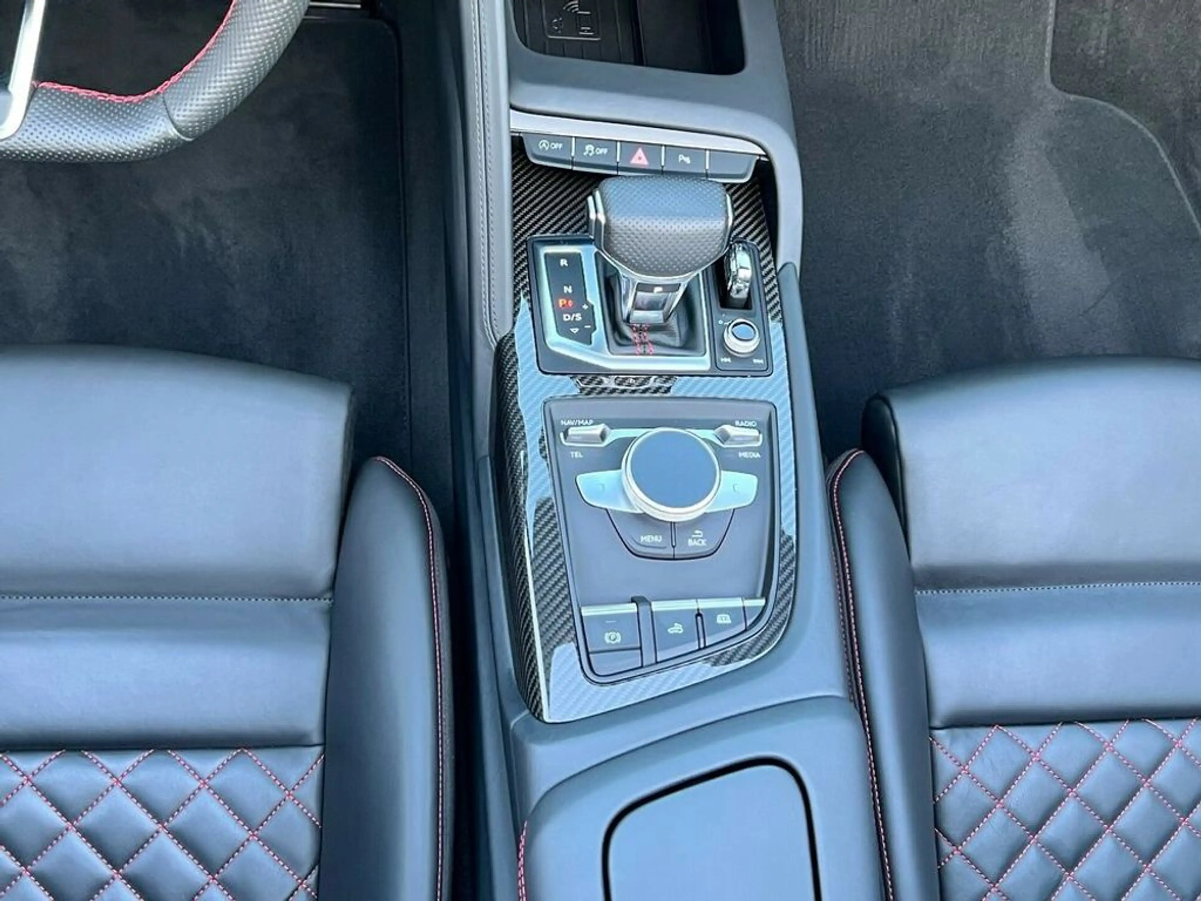 Audi R8 Spyder V10 performance **CARBON*B&O*KERAKMIK** — photo 12
