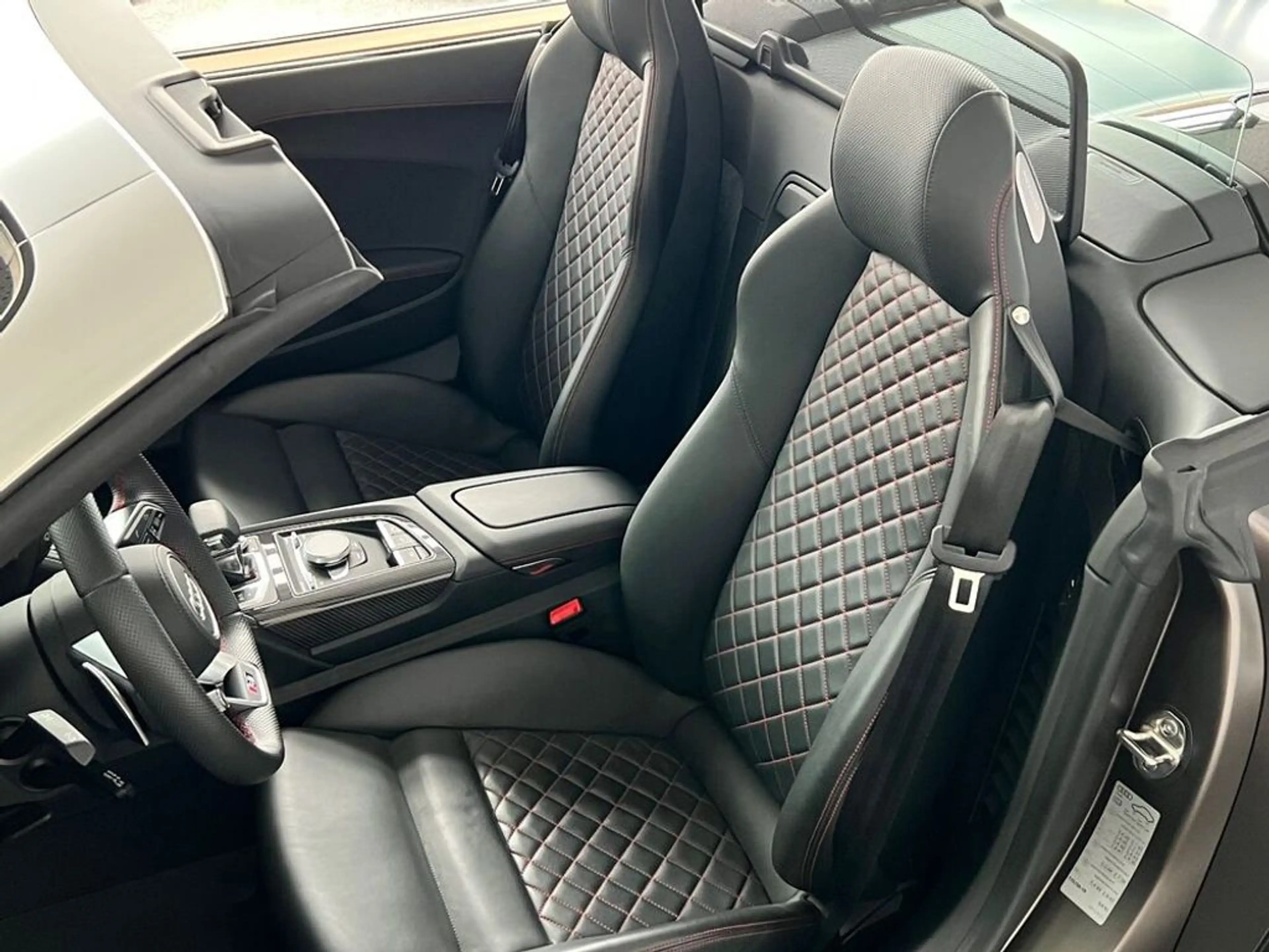 Audi R8 Spyder V10 performance **CARBON*B&O*KERAKMIK** — photo 8
