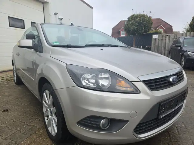 Ford Focus CC 2010 **1.Hand, Titanium, TÜV NEU, LEDER, ALU**