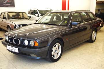 i touring E34 Edition, 1.Hnd, Klima  geht.