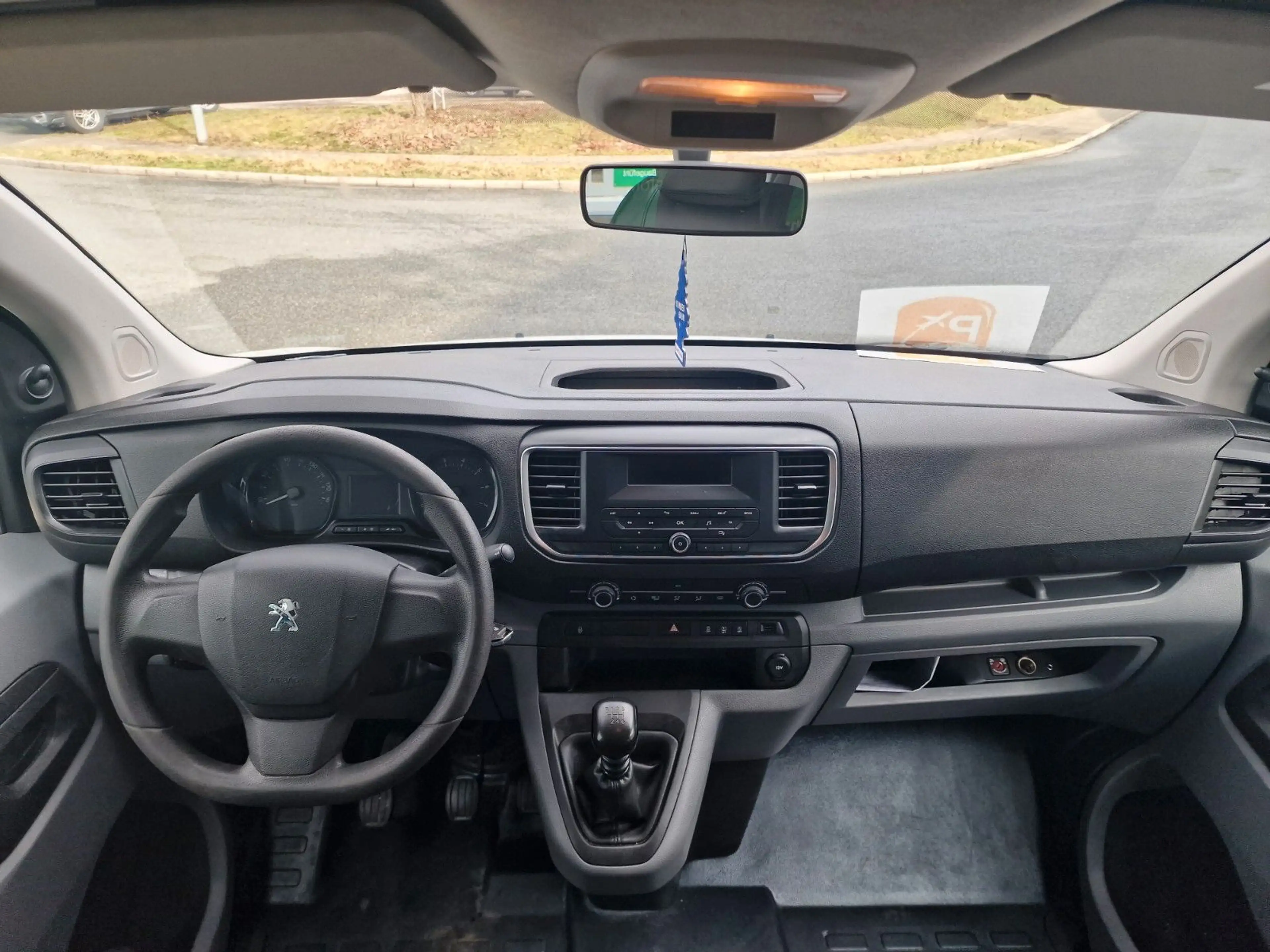 Peugeot Expert Kombi L3 9 Sitze Klima Tempomat — photo 11