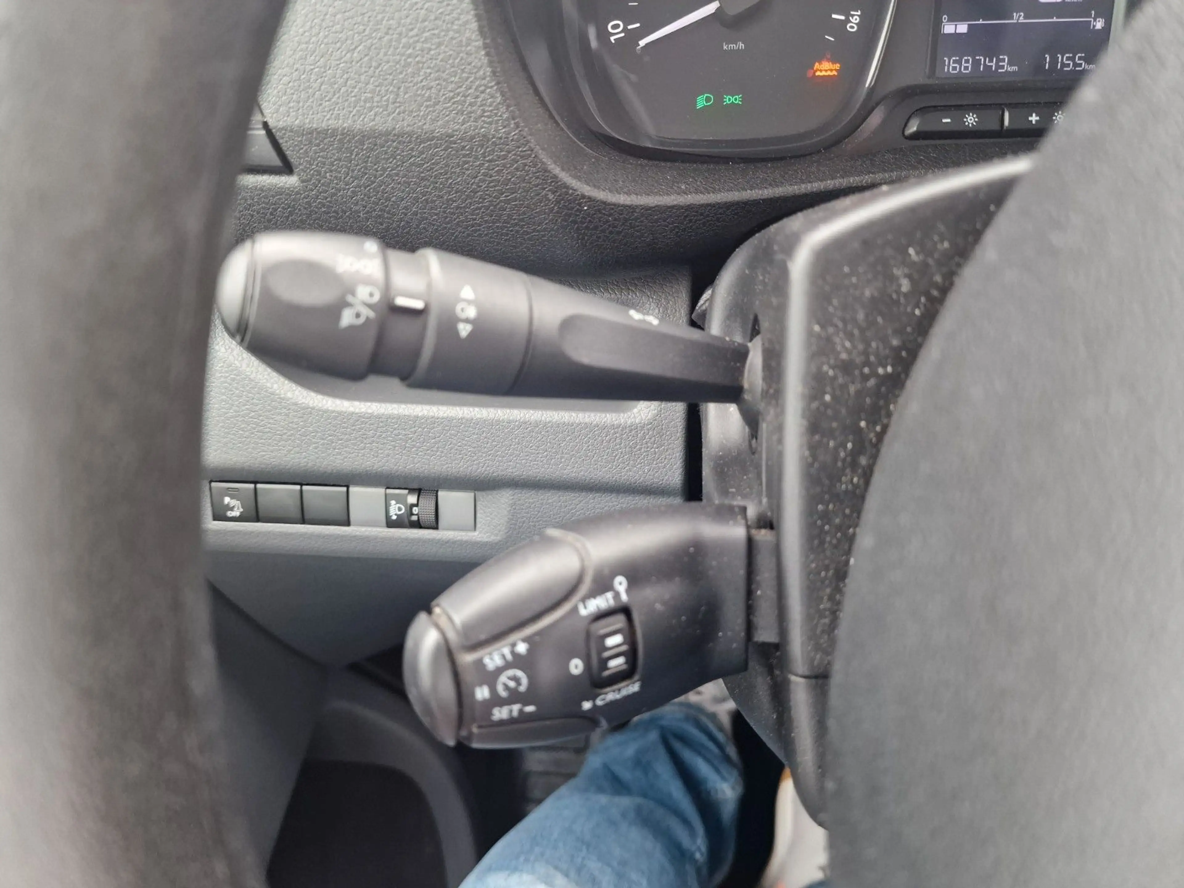 Peugeot Expert Kombi L3 9 Sitze Klima Tempomat — photo 9
