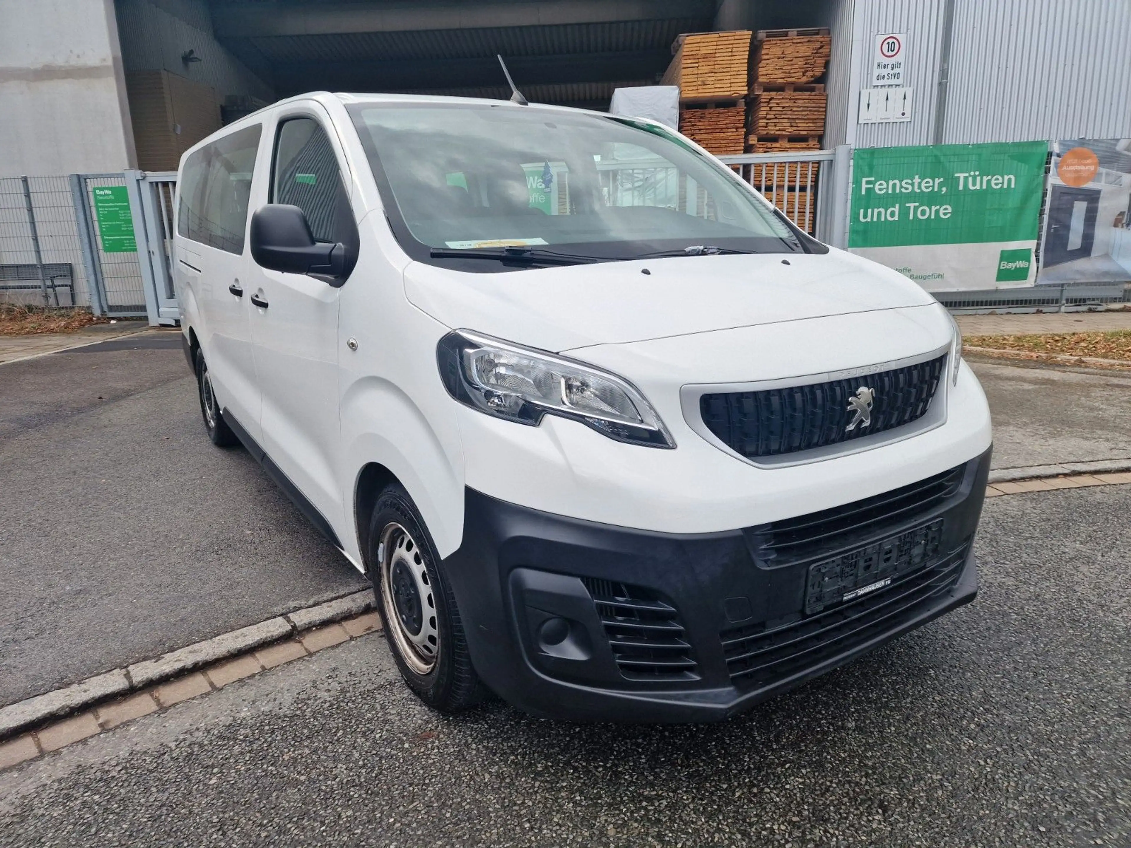 Peugeot Expert Kombi L3 9 Sitze Klima Tempomat — photo 6