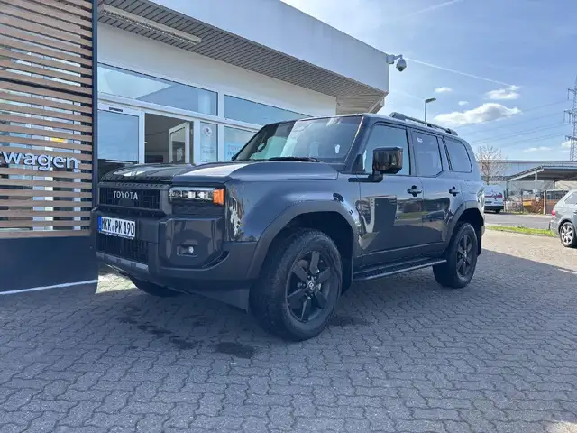 Toyota Land Cruiser 2,8 D-4D 151 kW AWD Executive 8-fach