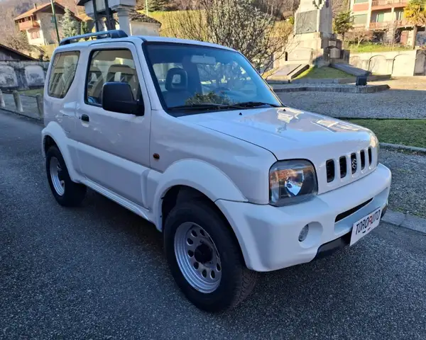 Suzuki Jimny 1.3i 16V cat 4WD JLX NEOPATENTATO