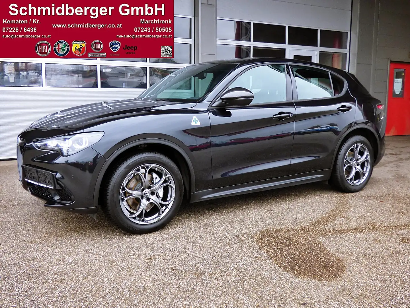 Alfa Romeo Stelvio Super 2,2 16V 210 AT8 Q4 8-fach bereift Noir - 1