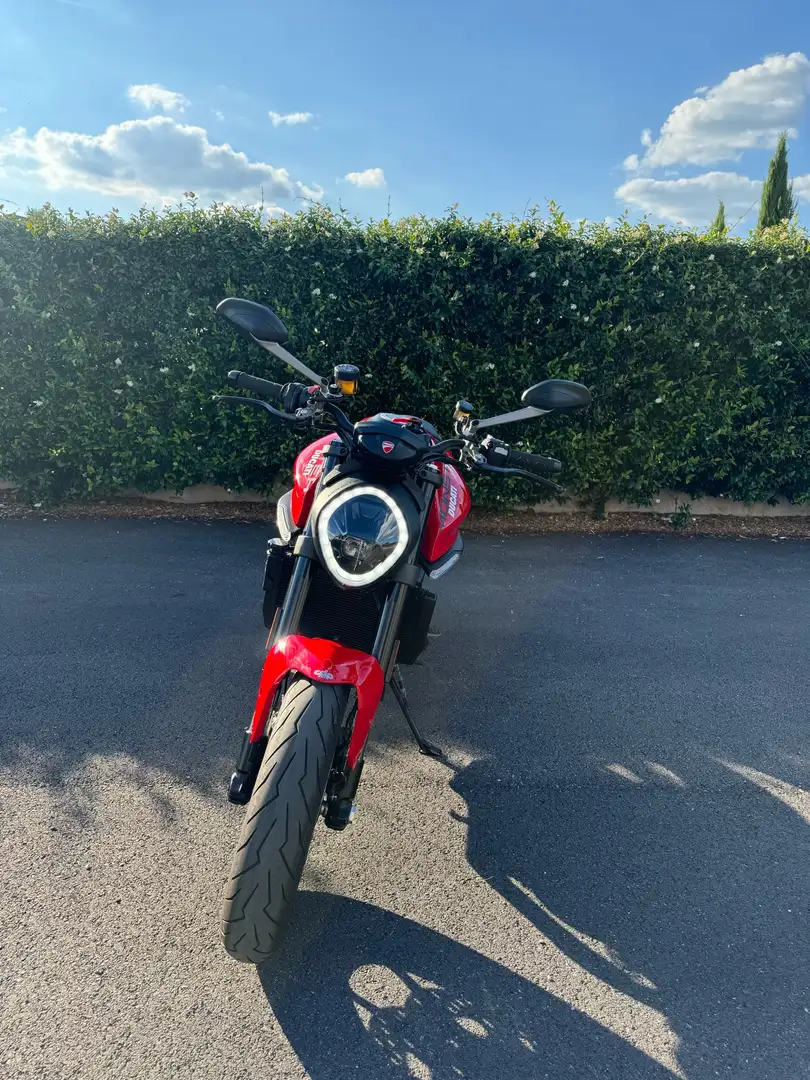 Ducati Monster 937 - 1