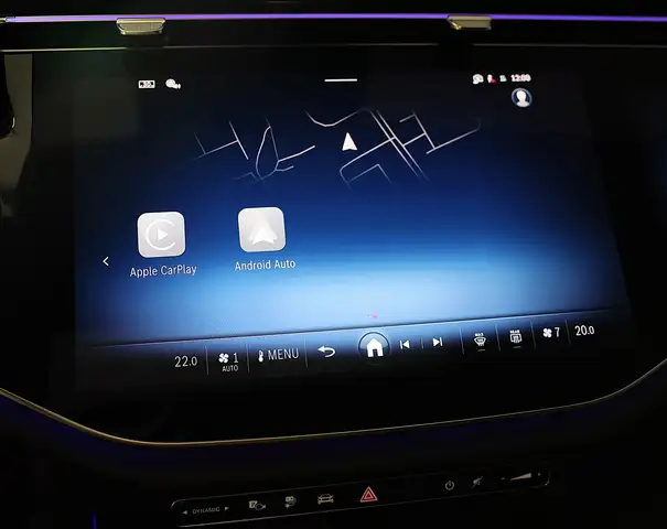 Mercedes-Benz E-Class view 12