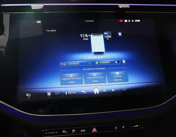 Mercedes-Benz E-Class view 26