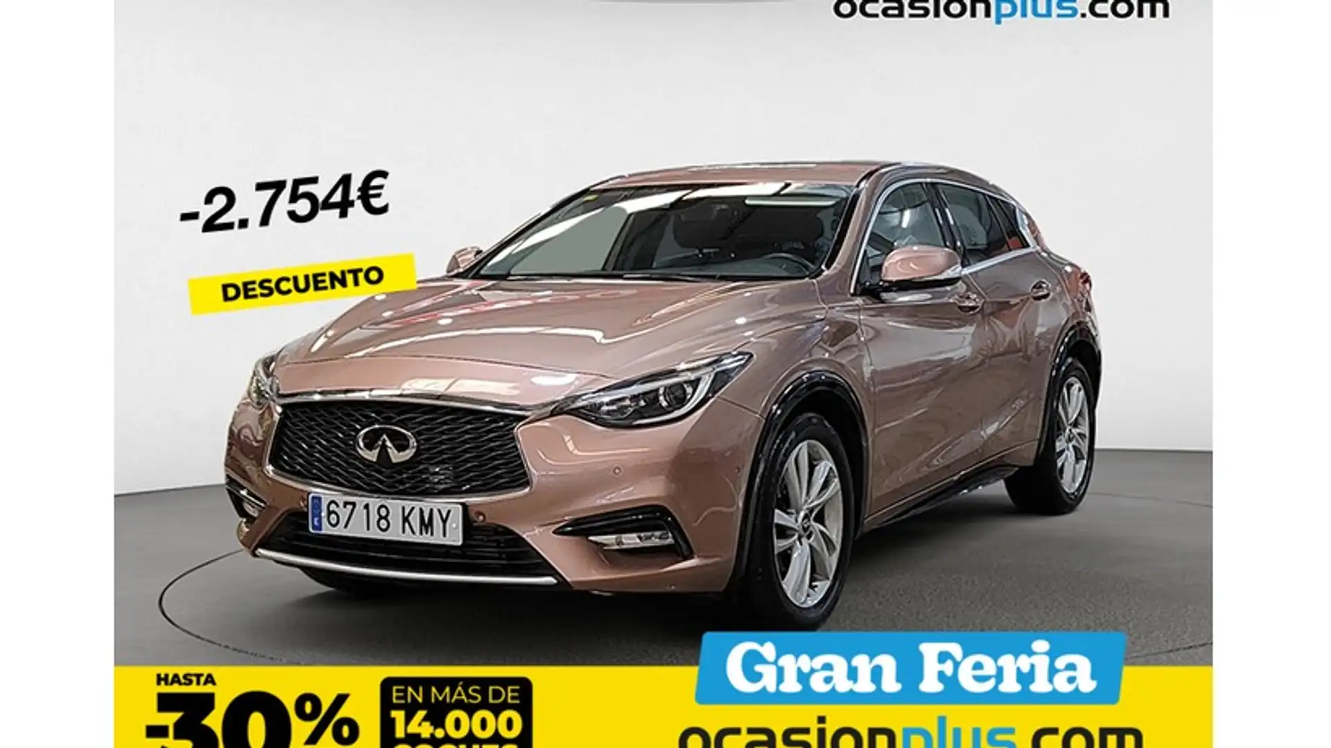 Infiniti Q30 1.6t Premium 122 Marrone - 1