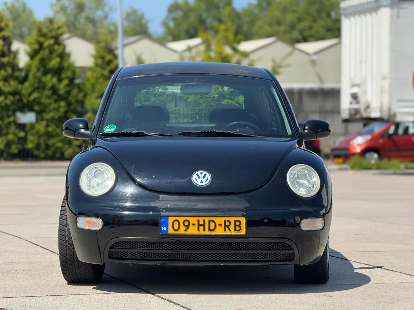 Volkswagen New Beetle 1.6 | Airco | Elektrische ramen | Elektrische spie Zwart - 2