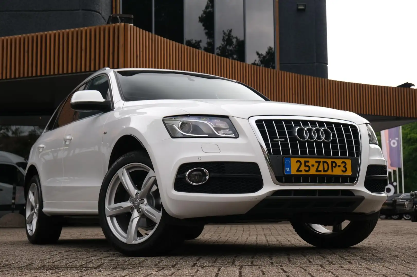 Audi Q5 2.0 TFSI quattro Pro Line/S-Line/Pano/Camera/Gerev Bianco - 2
