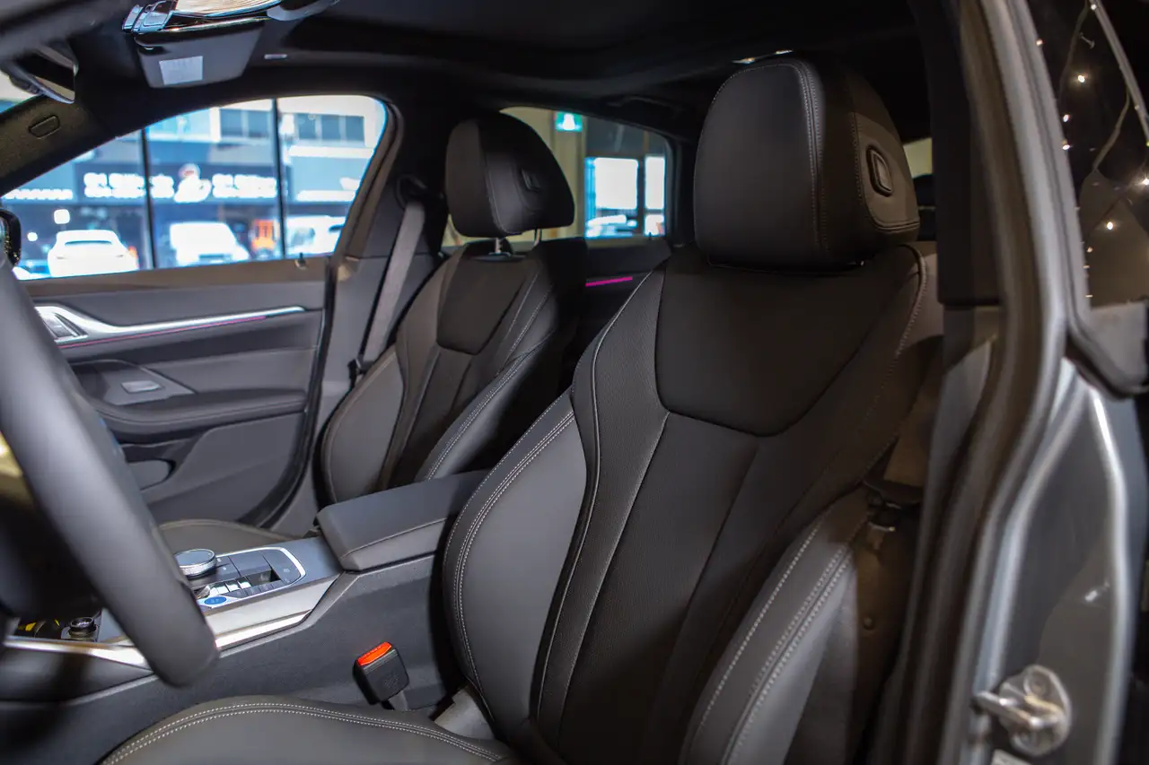 BMW i4 снимка BMW i4