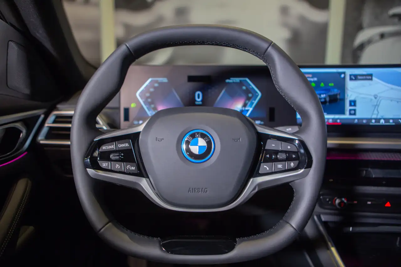 BMW i4 снимка BMW i4
