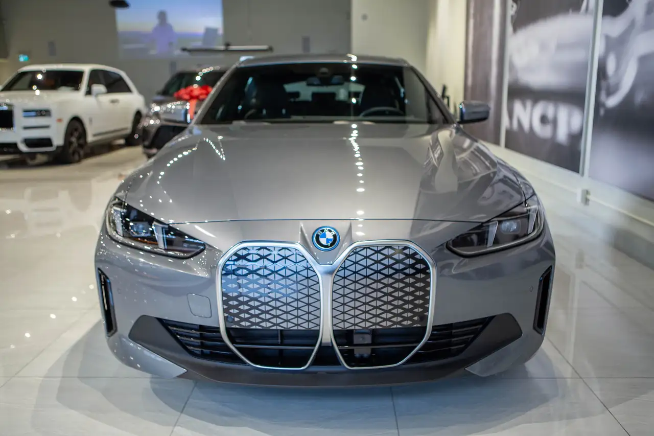 BMW i4 снимка BMW i4