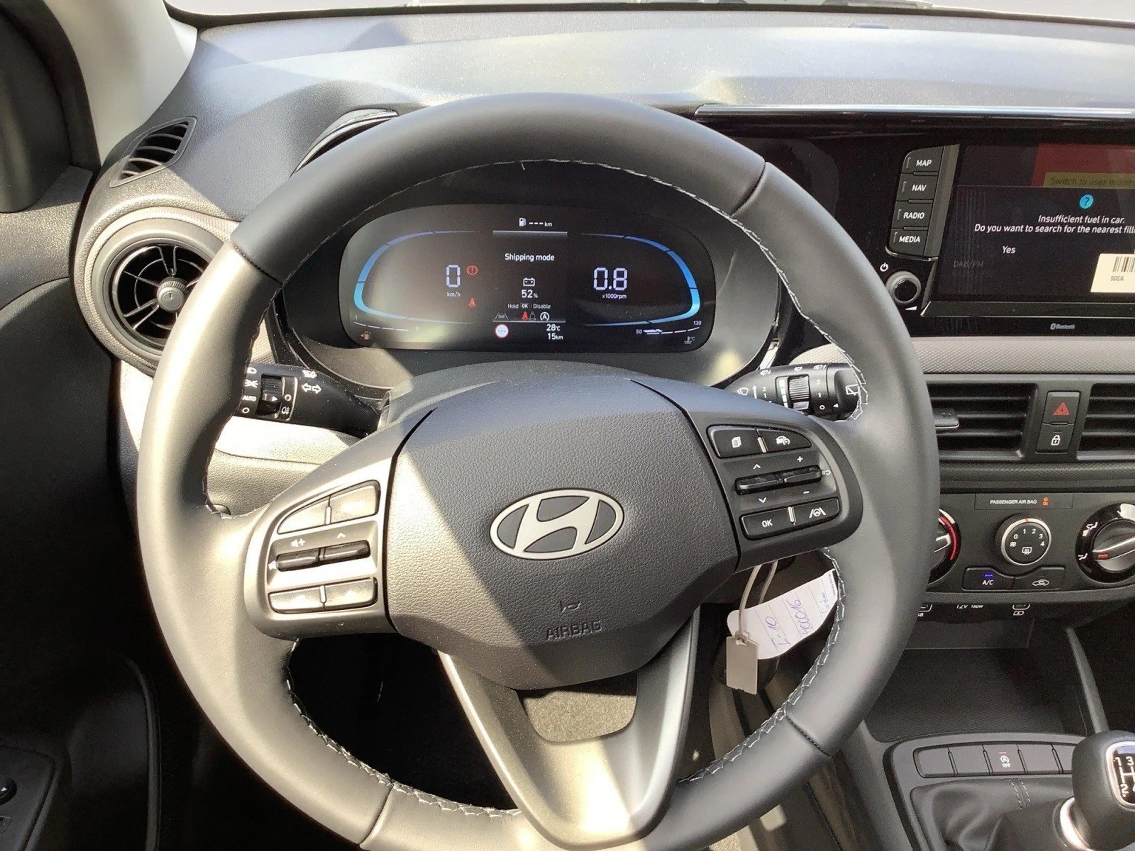 Hyundai i10 1.0 -NAVI-CARPLAY-KAMERA-PDC- — photo 12
