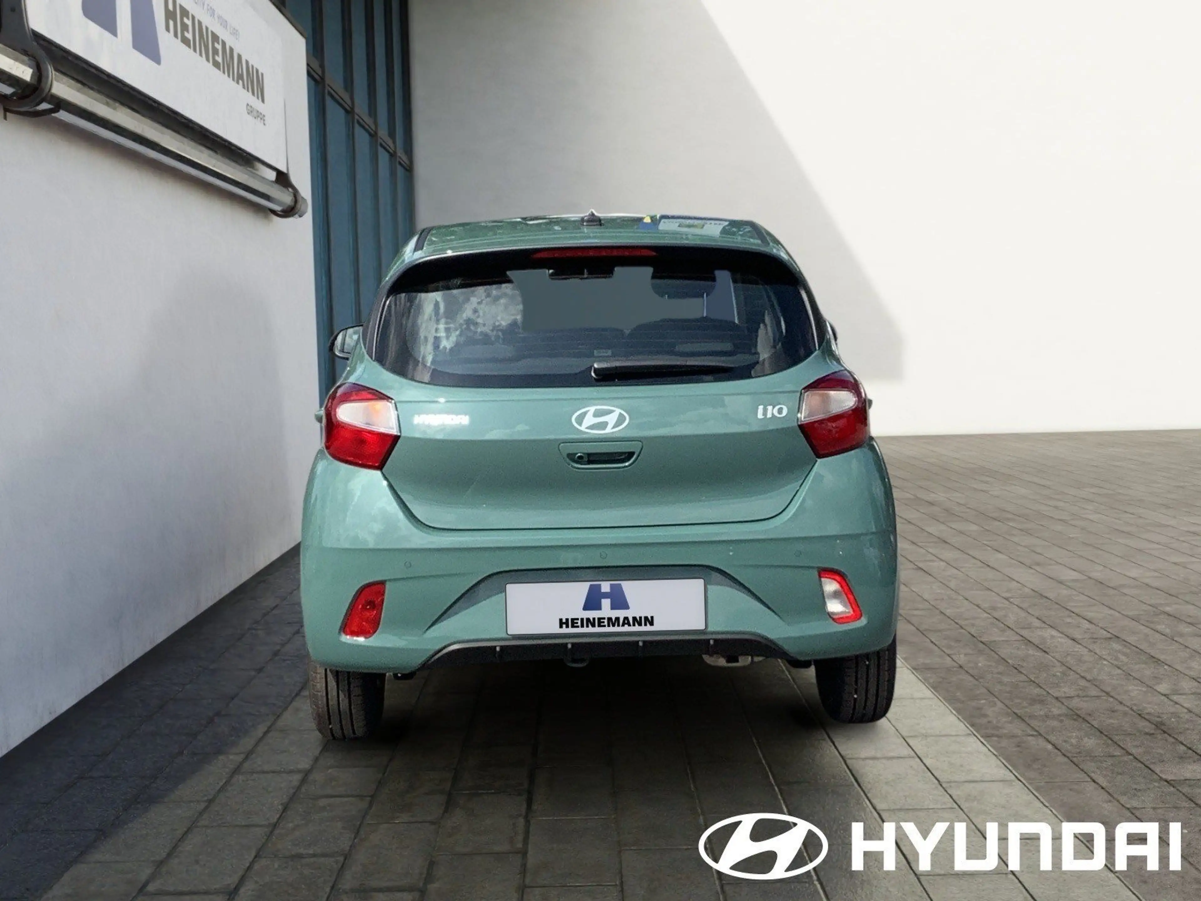 Hyundai i10 1.0 -NAVI-CARPLAY-KAMERA-PDC- — photo 4