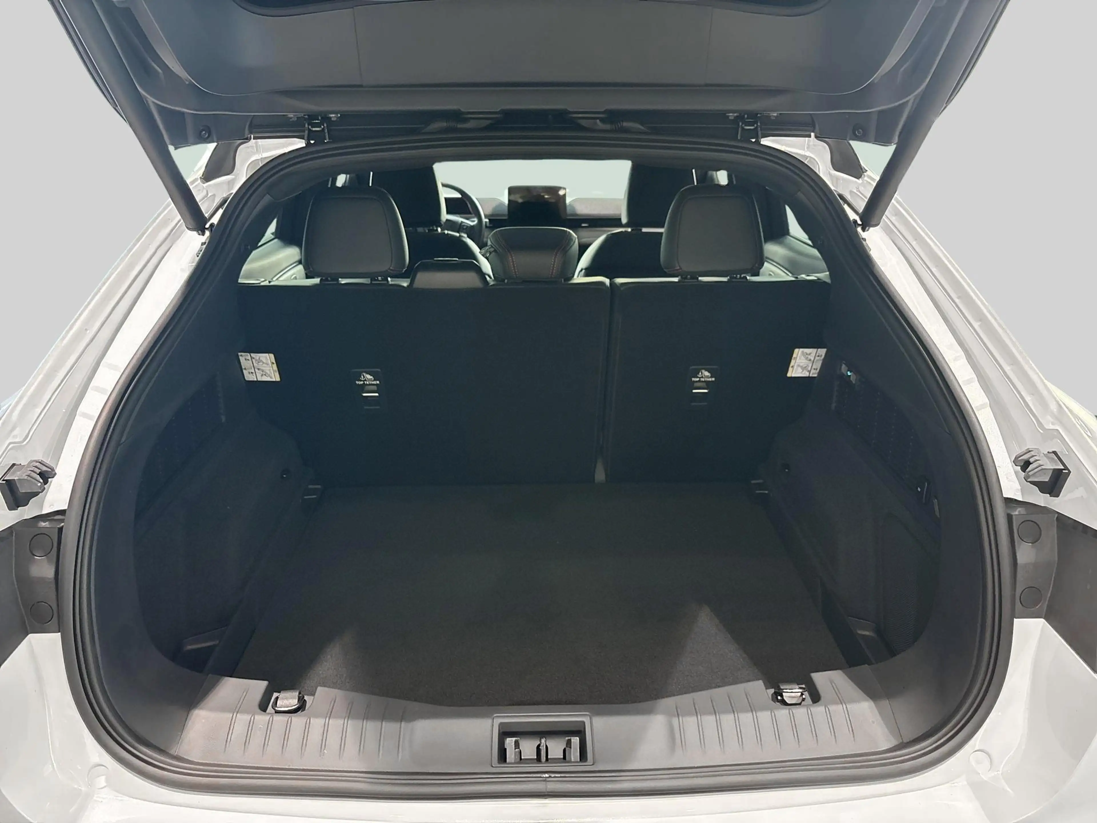 Ford Mustang Mach-E Facelift Ext. Range Premium RWD|Pano|B&O|360 View — photo 7