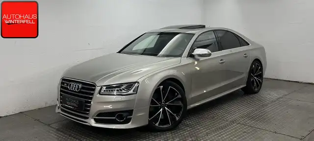 Audi S8 4.0 TFSI qu CARBON ESD+AHK+HUD+BOSE+MATRIX+