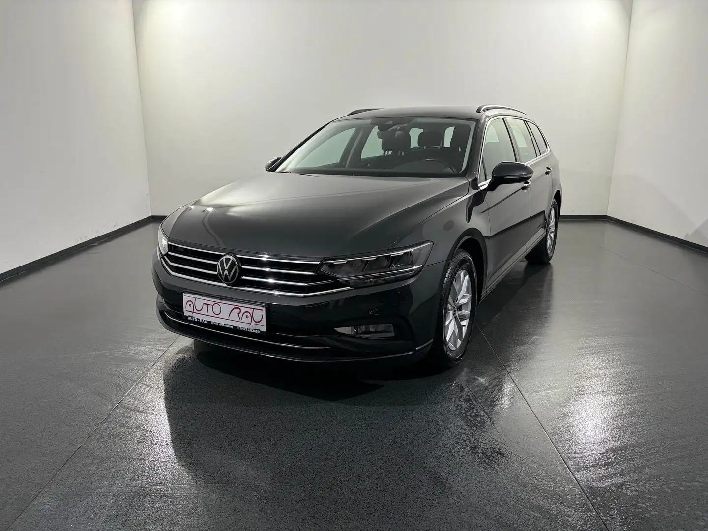 Volkswagen Passat Variant 2.0 TDI SCR Business *AHK*LED*RFK*NAVI* Grau - 2