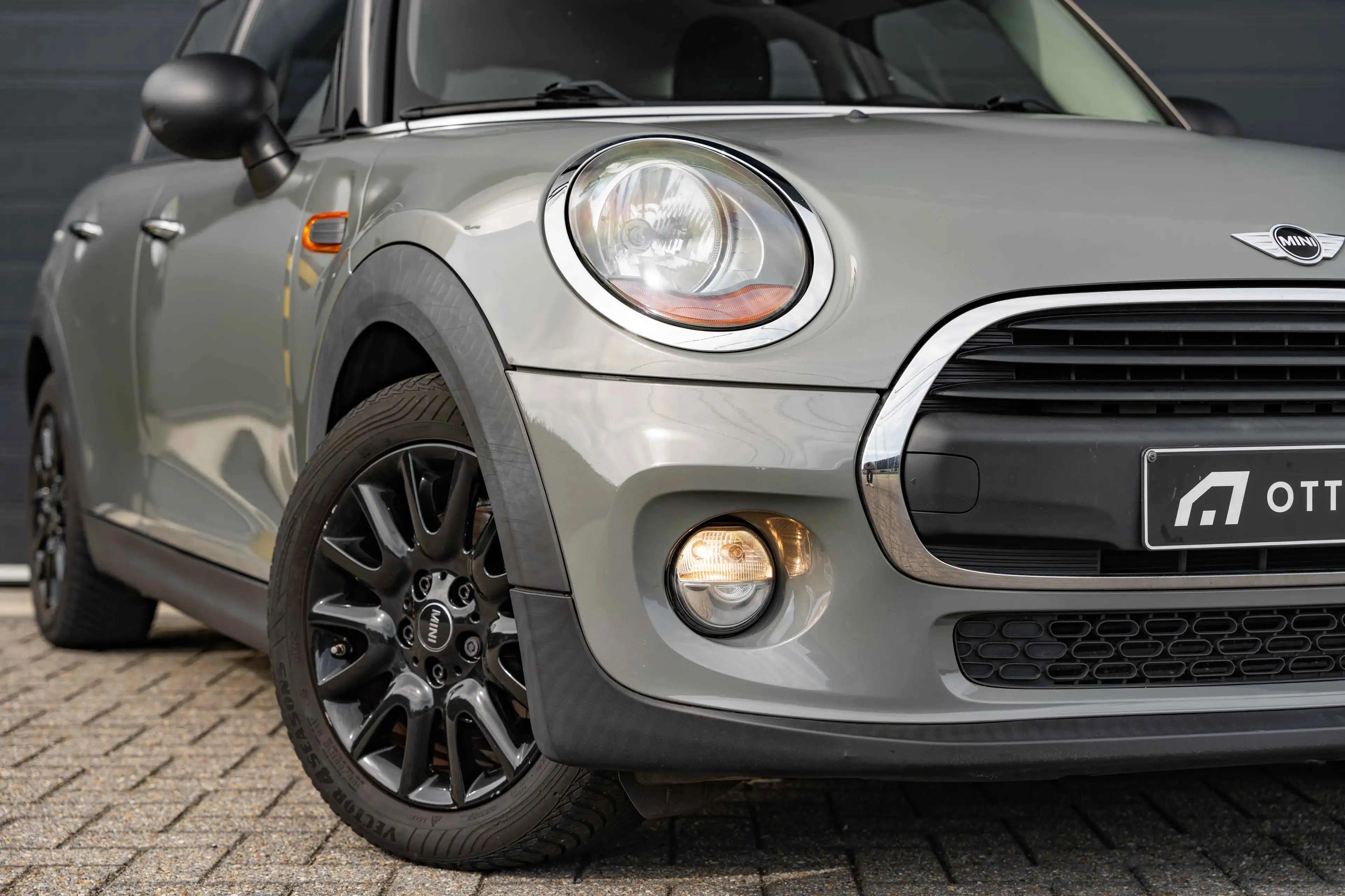 MINI One Mini 1.2 One First — photo 9