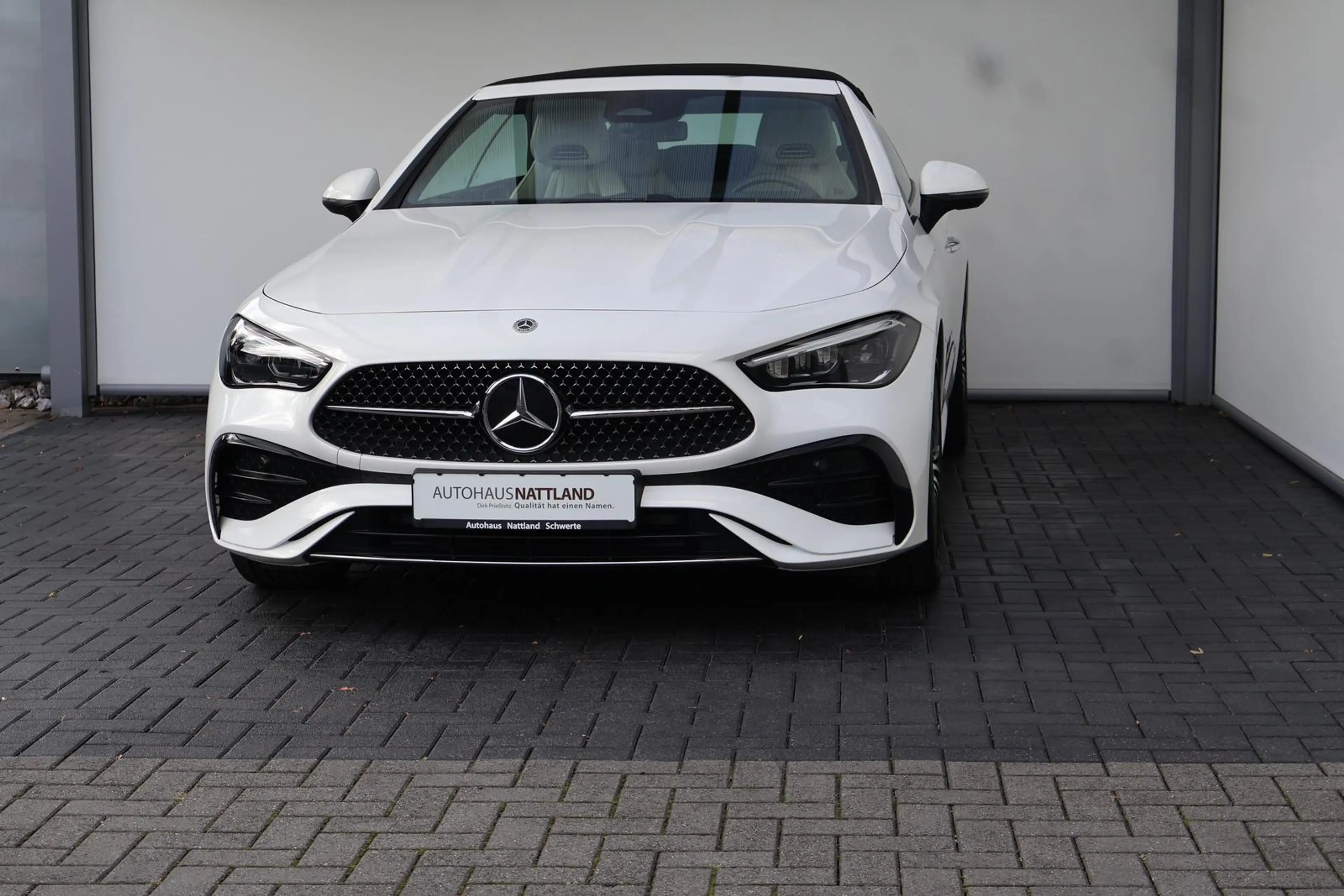Mercedes-Benz CLE 200 AMG Line Advanced Plus RFK AHK Leder — photo 3