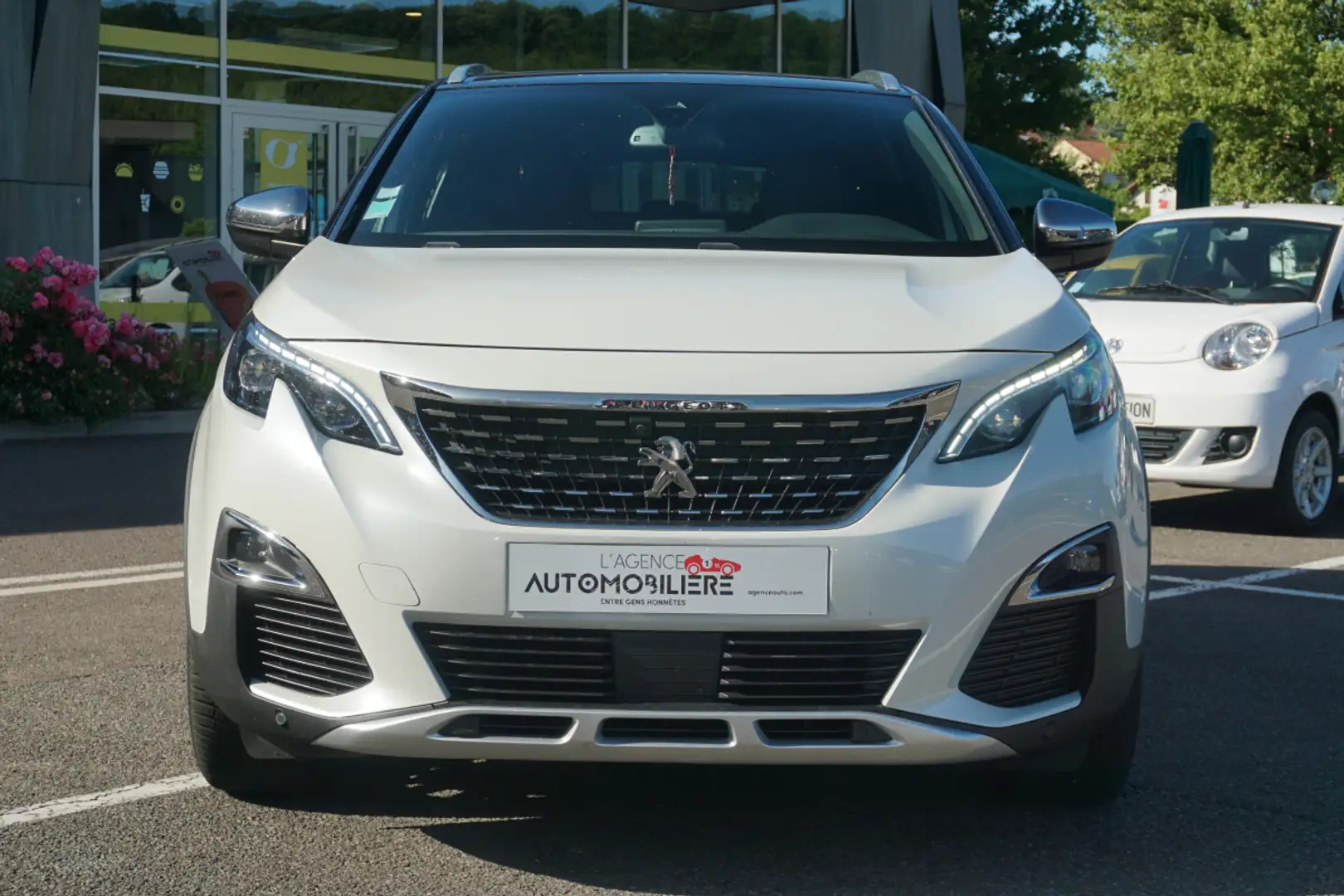 Peugeot 3008 2.0 HDi EAT S&S 180 GT Toit Ouvrant Blanc - 2