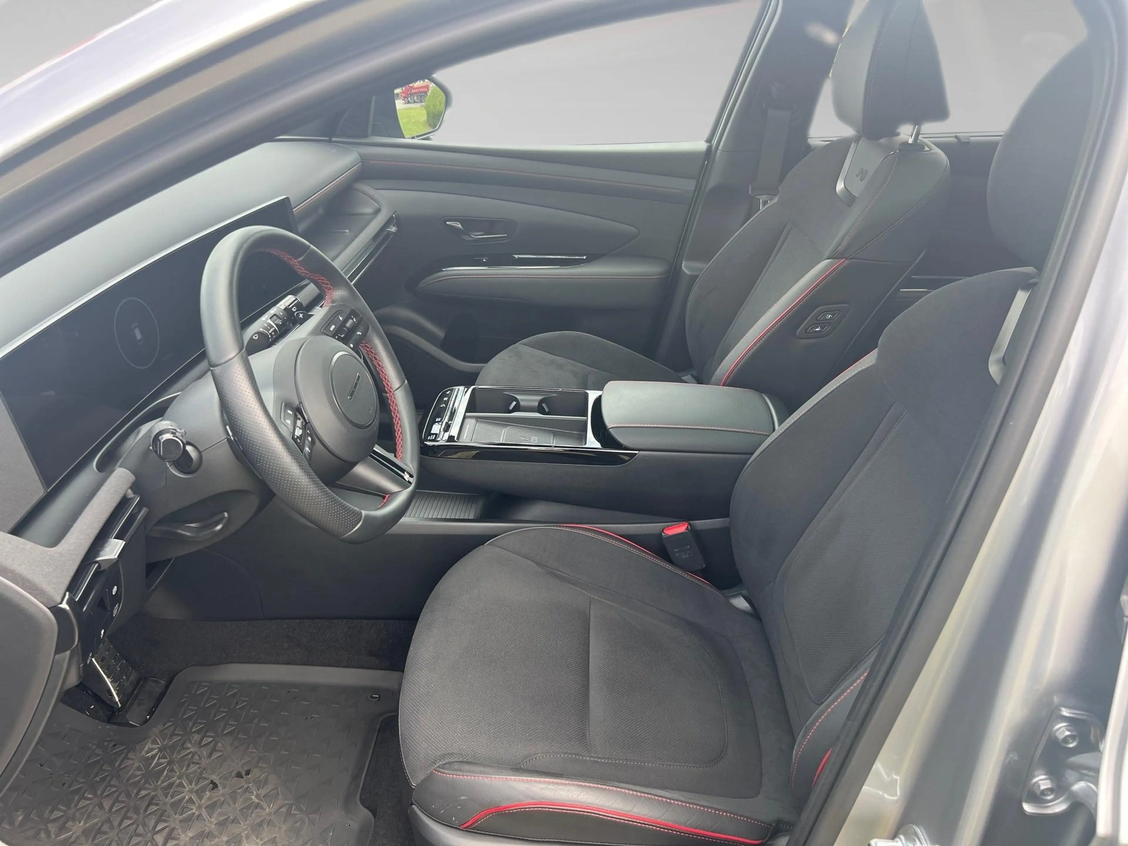 Hyundai TUCSON 1.6 T-GDi 48V Shine N-Line 7-DCT — photo 11