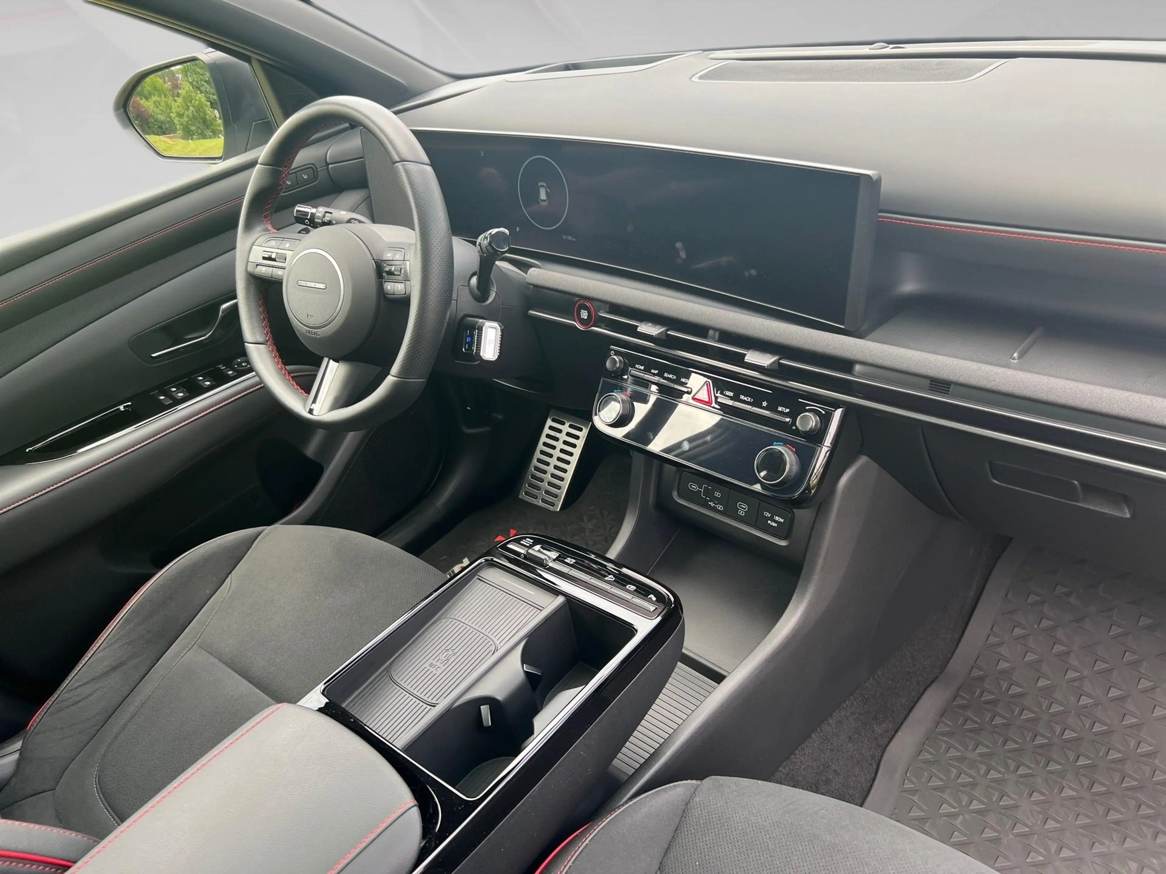 Hyundai TUCSON 1.6 T-GDi 48V Shine N-Line 7-DCT — photo 14