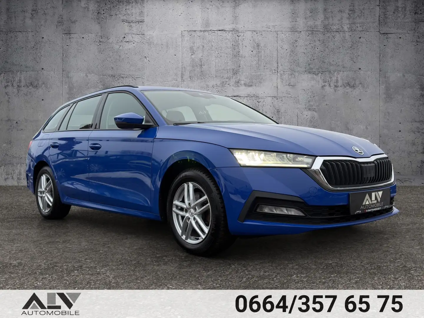 Skoda Octavia Ambition 2,0 TDI 1.Besitz Blau - 1