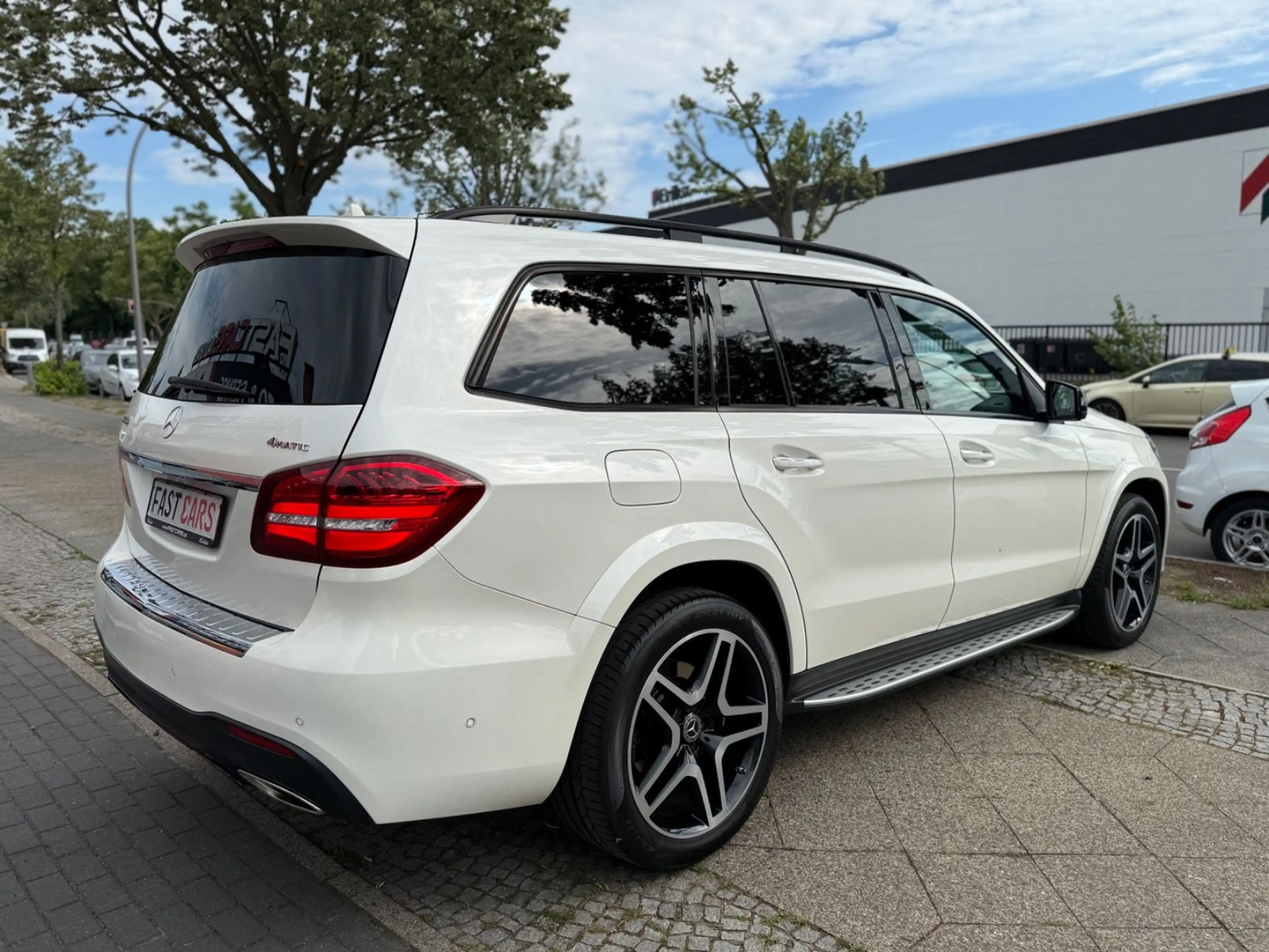 Mercedes-Benz GLS 400 4Matic AMG-Line Panorama Head-UP Voll!! — photo 8